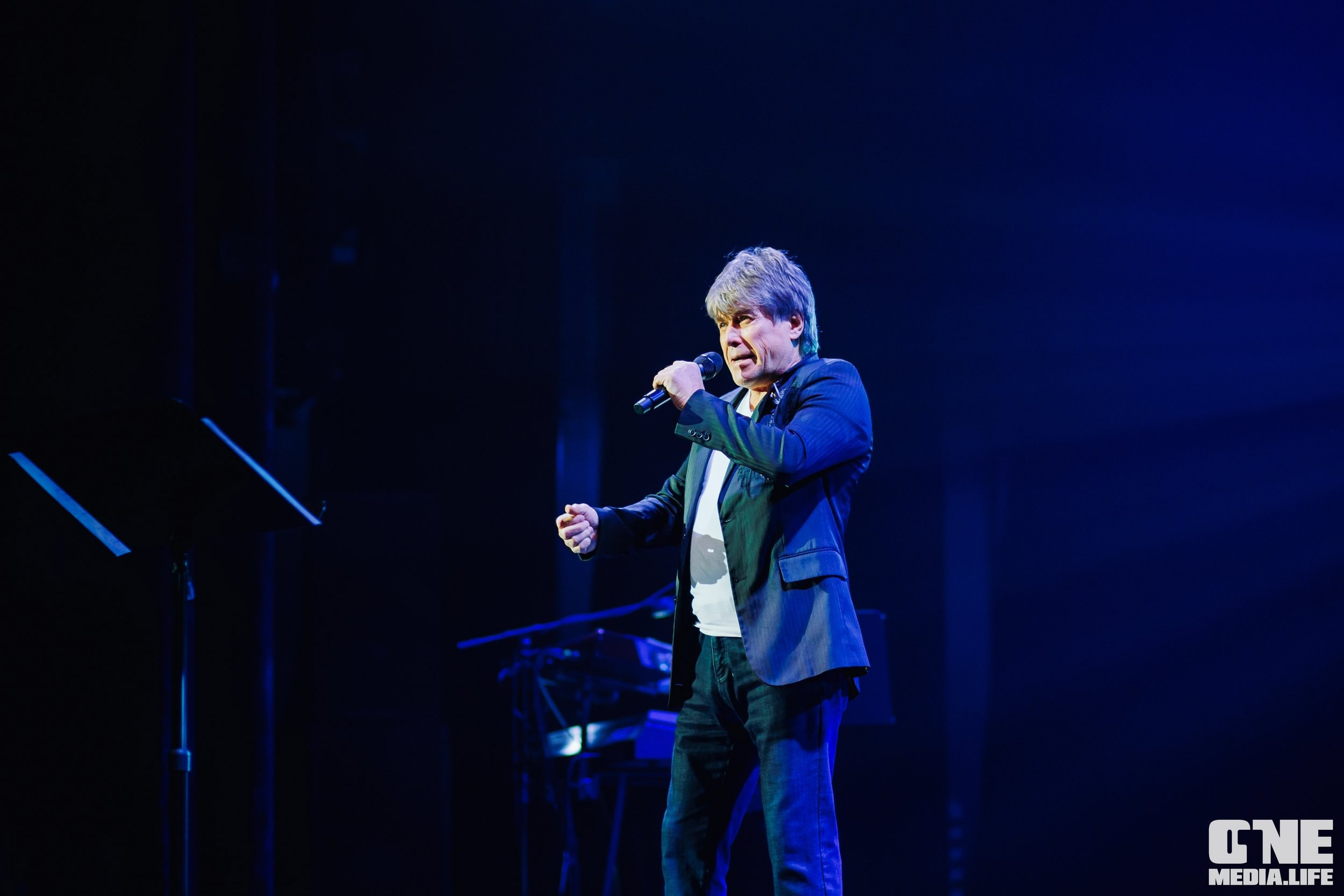 Фоторепортаж из театра эстрады Янтарь-холл. One Media Life: фоторепортажи, фотоотчеты с мероприятий и заведений