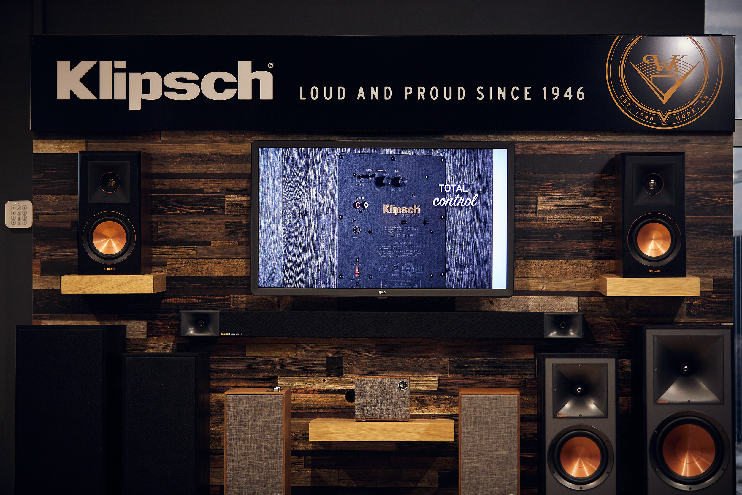 Репортаж с клиентского мероприятия магазина Pult.ru. Контент для бизнеса в Екатеринбурге Полдень Медиа