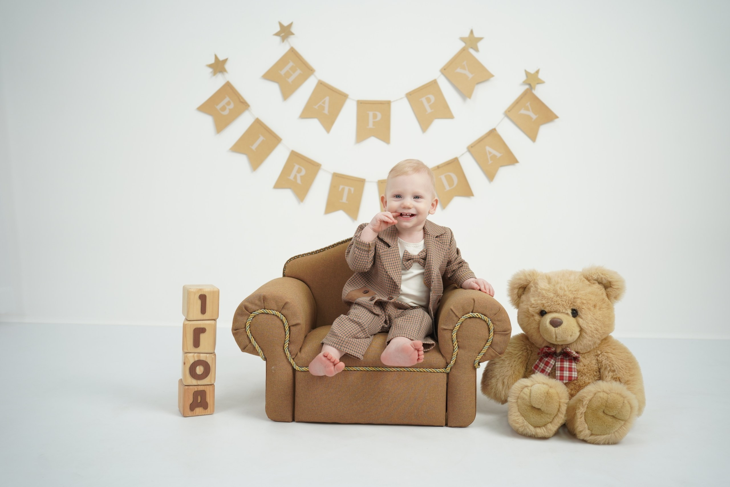 Фотосессия на Годик для Мальчиков. Детская Фотостудия ГОДОВАСИКИ в Санкт-Петербурге фотосесия на годик