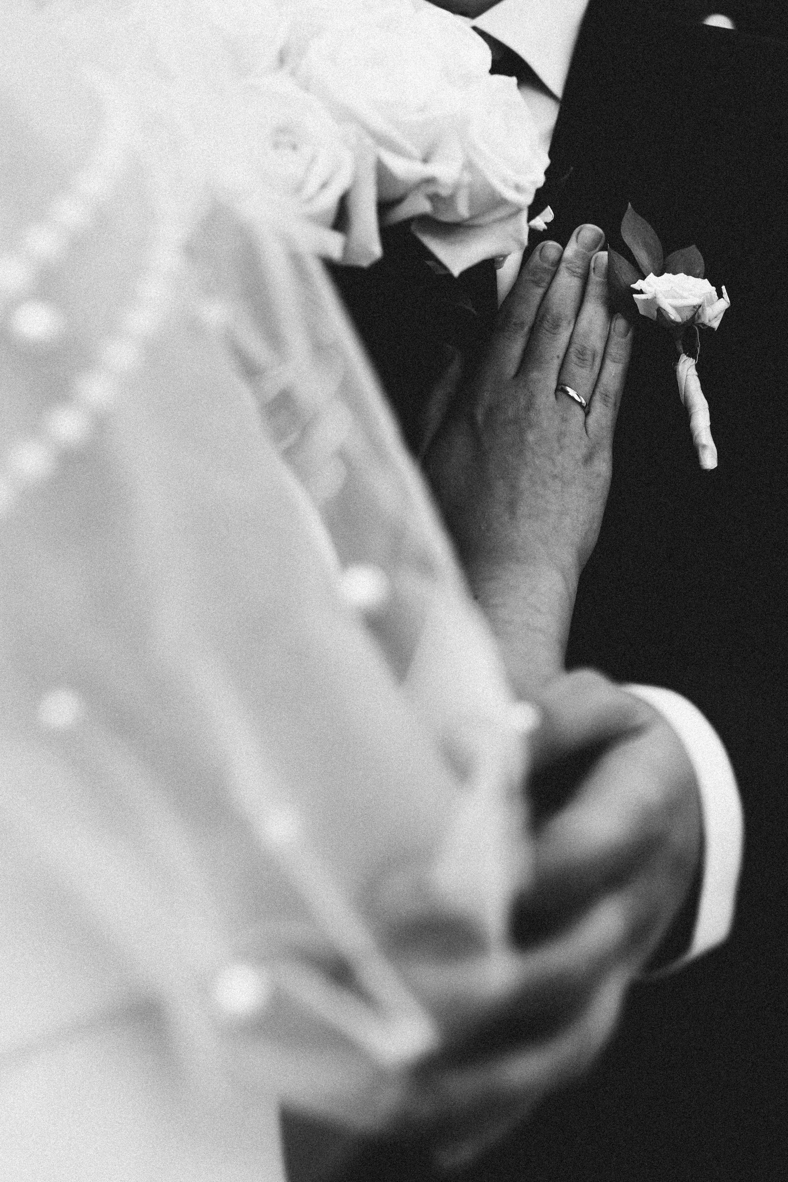 крещение венчание фотограф на венчание фотограф на крещение невеста свадьба обручальное кольцо медовый месяц православие венчание молодожены