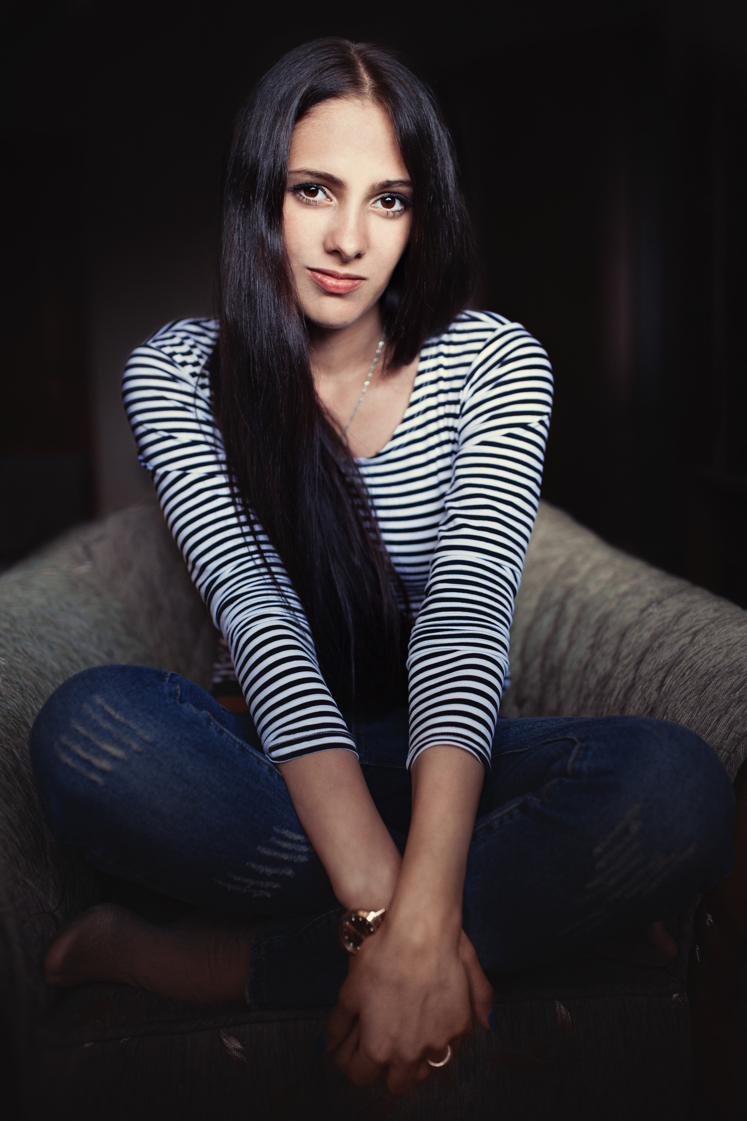 Портреты у окна с Алиной для «себя»