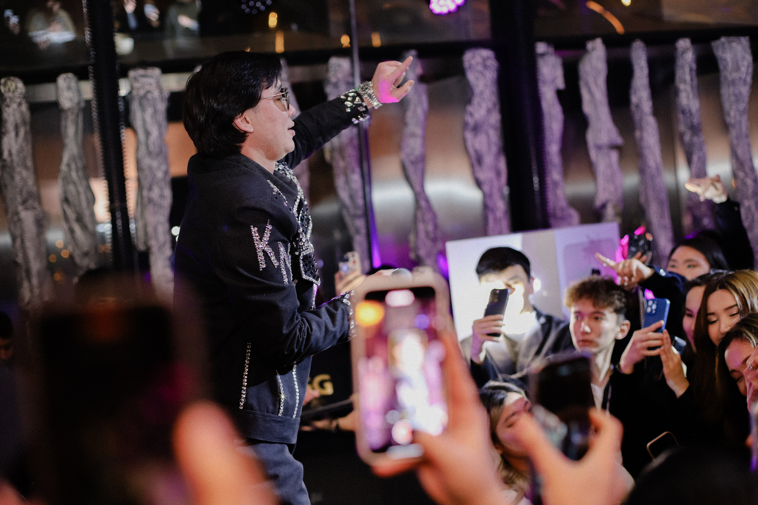 Корпоратив QM | 5.12. Фотограф в Алматы и Москве Даша Пушкина