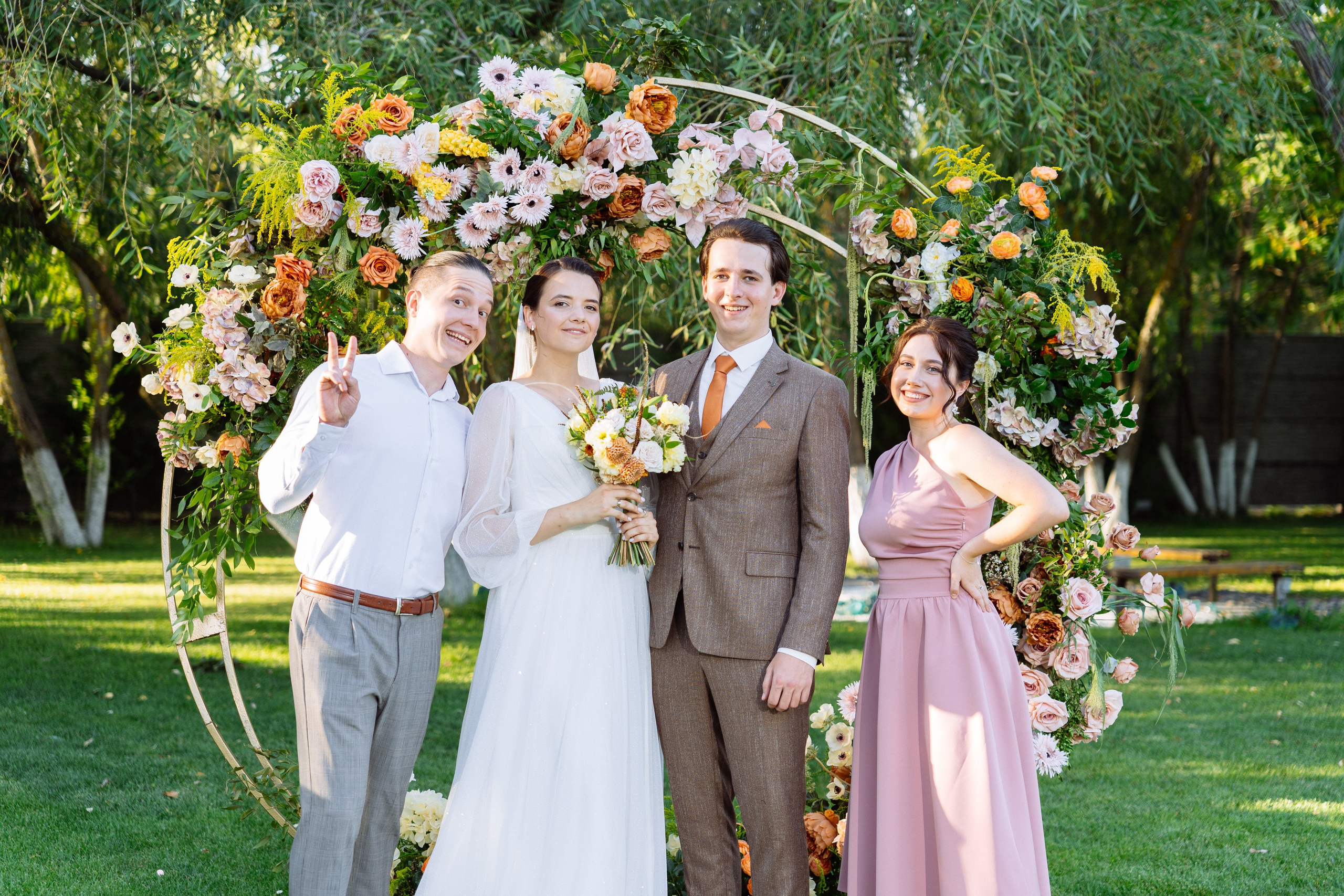 Свадьба Олега и Виктории в клубе «Ближняя дача»