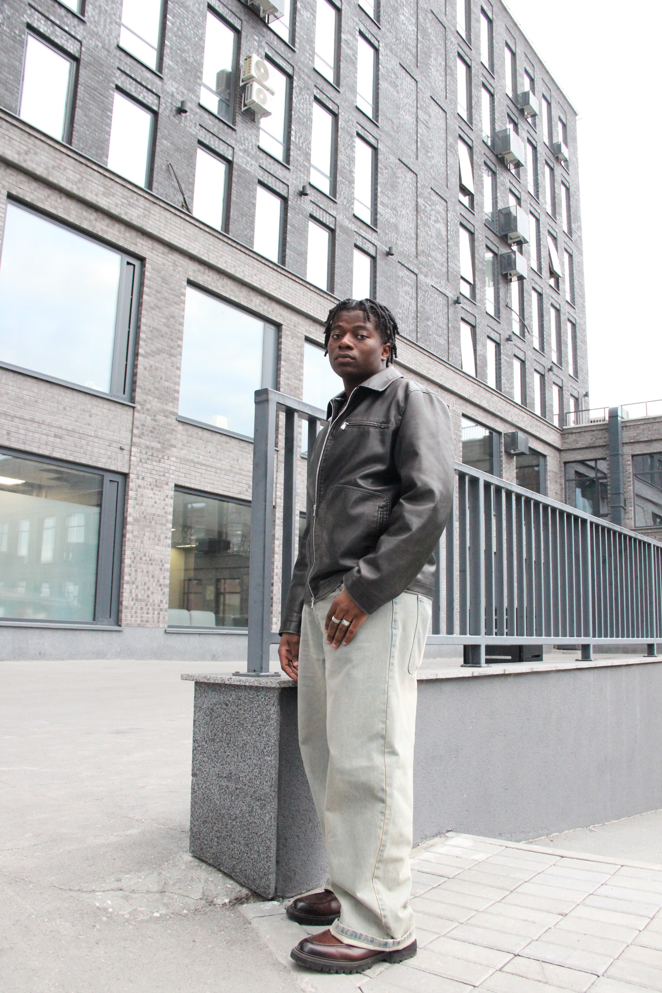 Новосибирск. Коммерческий фотограф для маркетплейсов Wildberries и Ozon в Новосибирске — фото и видео для брендов