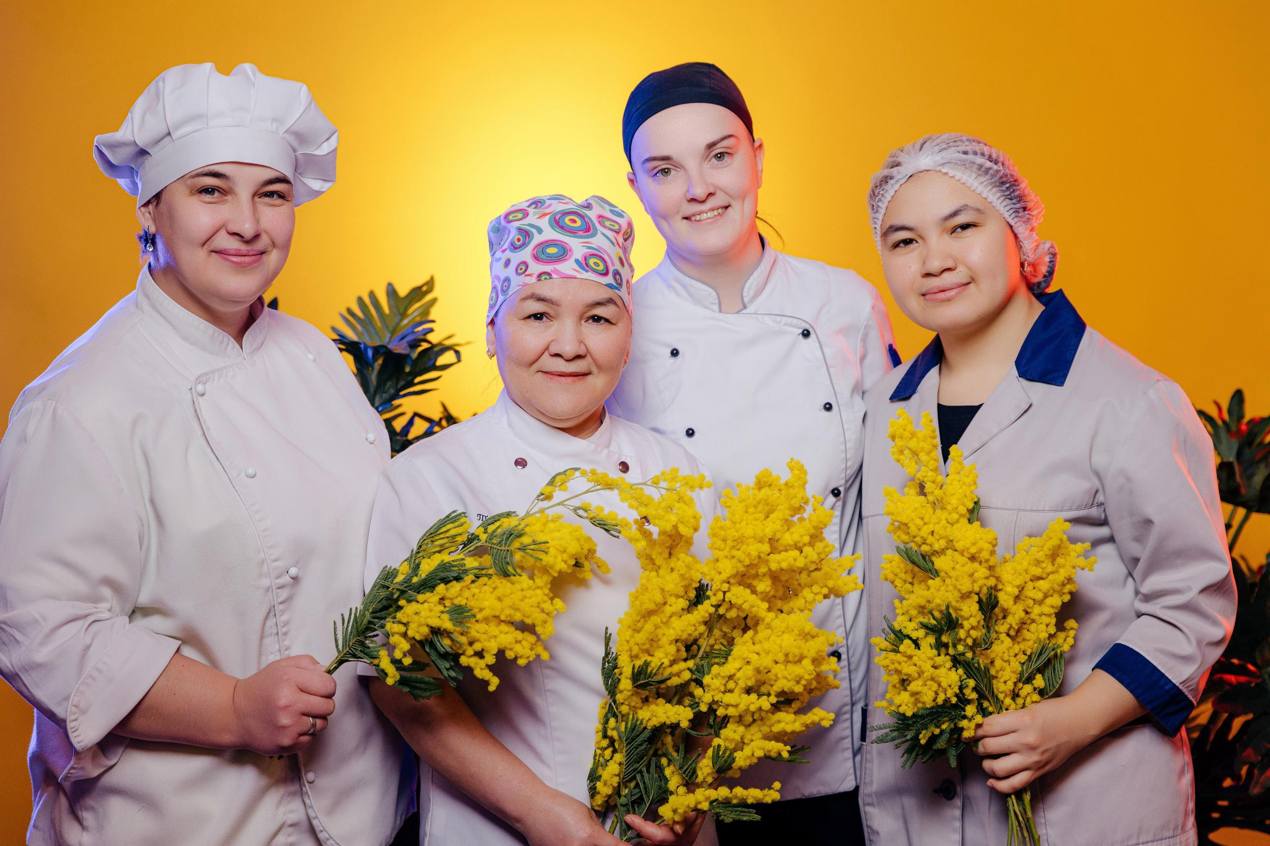 Фотосъемка к 8 марта USTA Hotels. Фотограф для бизнеса Константин Брусницын в Екатеринбурге