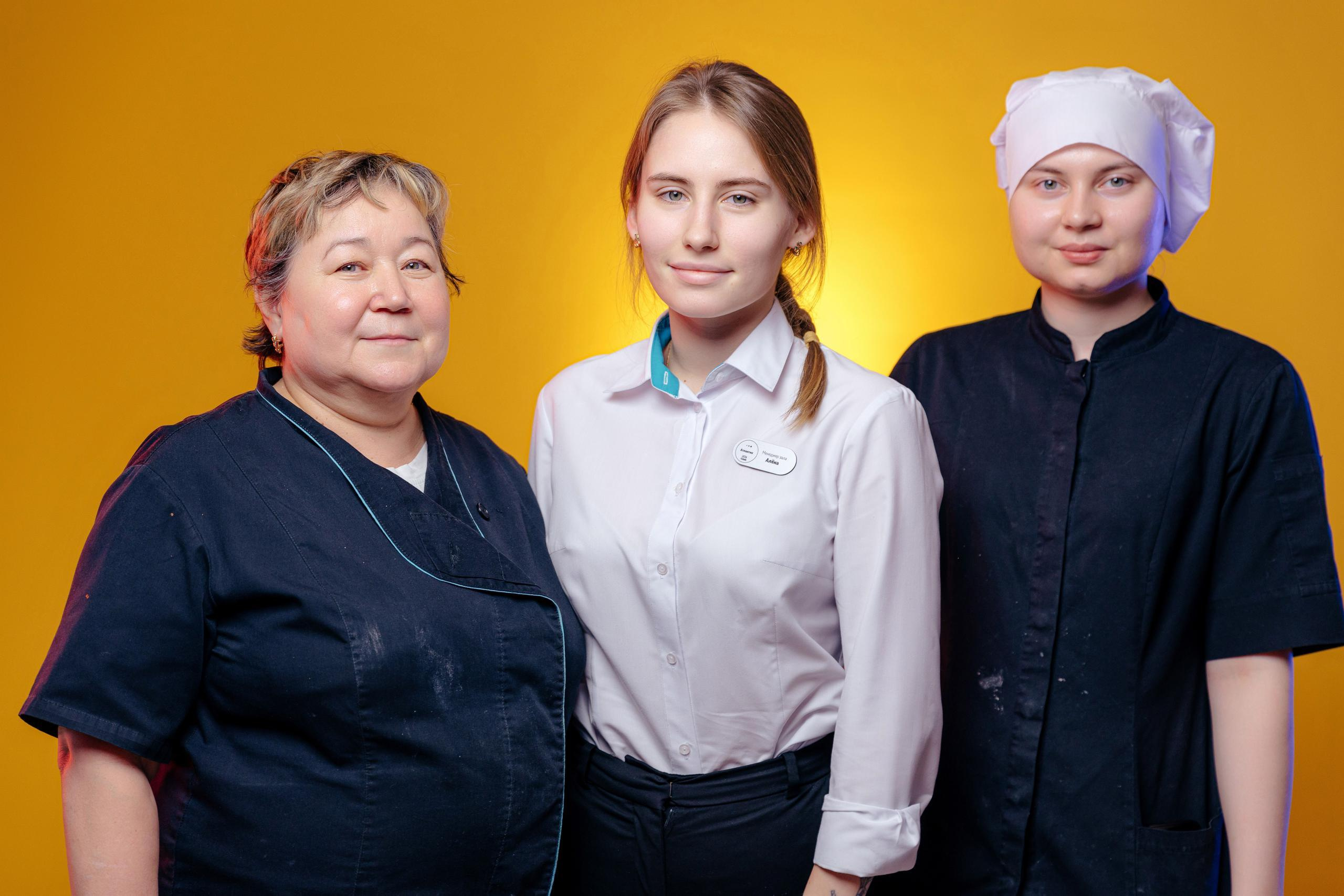 Фотосъемка к 8 марта USTA Hotels. Фотограф для бизнеса Константин Брусницын в Екатеринбурге