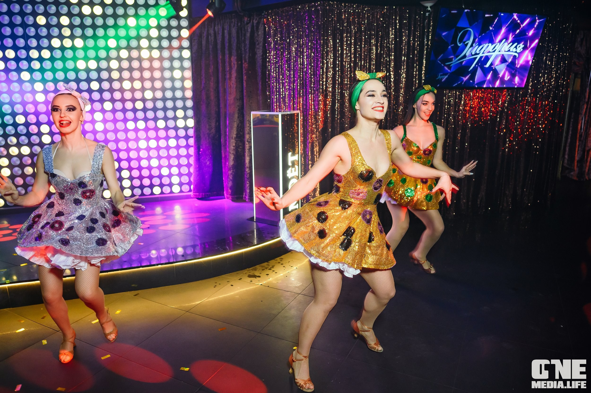 Фоторепортаж из караоке-клуба Эйфория. One Media Life: фоторепортажи, фотоотчеты с мероприятий и заведений