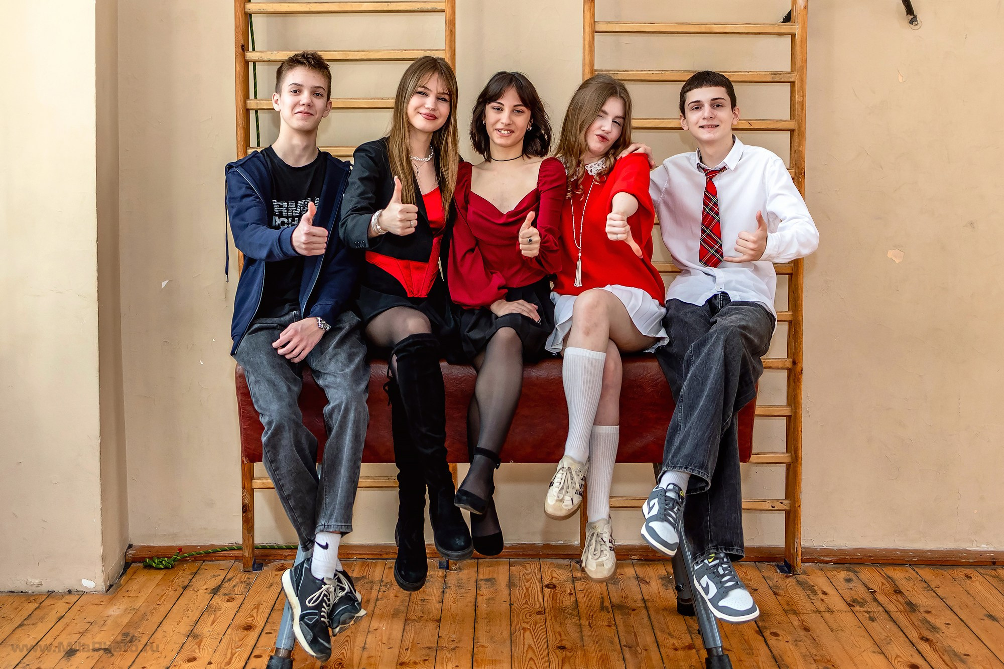 Выпускные альбомы с оживающими фотографиями. Фото и видео Москва. Свадебный фотограф, видеограф, фотосессии, видеосъемка