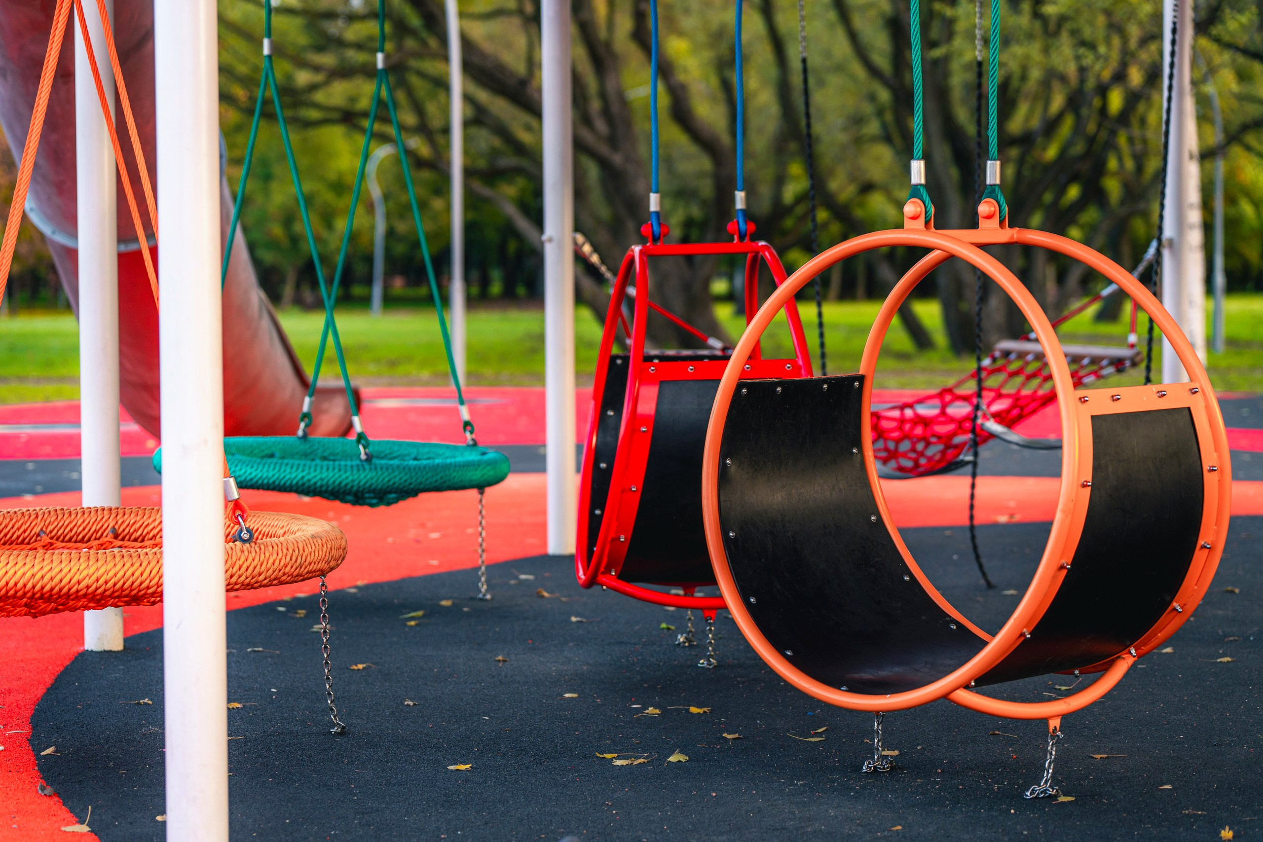 Детская площадка в Парке Авиаторов. Святослав Буньков | фотограф