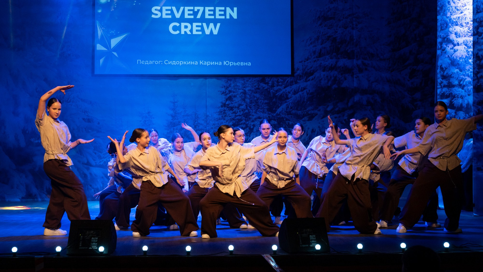 ОТЧЕТНЫЙ КОНЦЕРТ СТУДИИ ТАНЦА И ФИТНЕСА «TIME OF KINGS». Репортажный фотограф в Казани Павел Серпокрылов