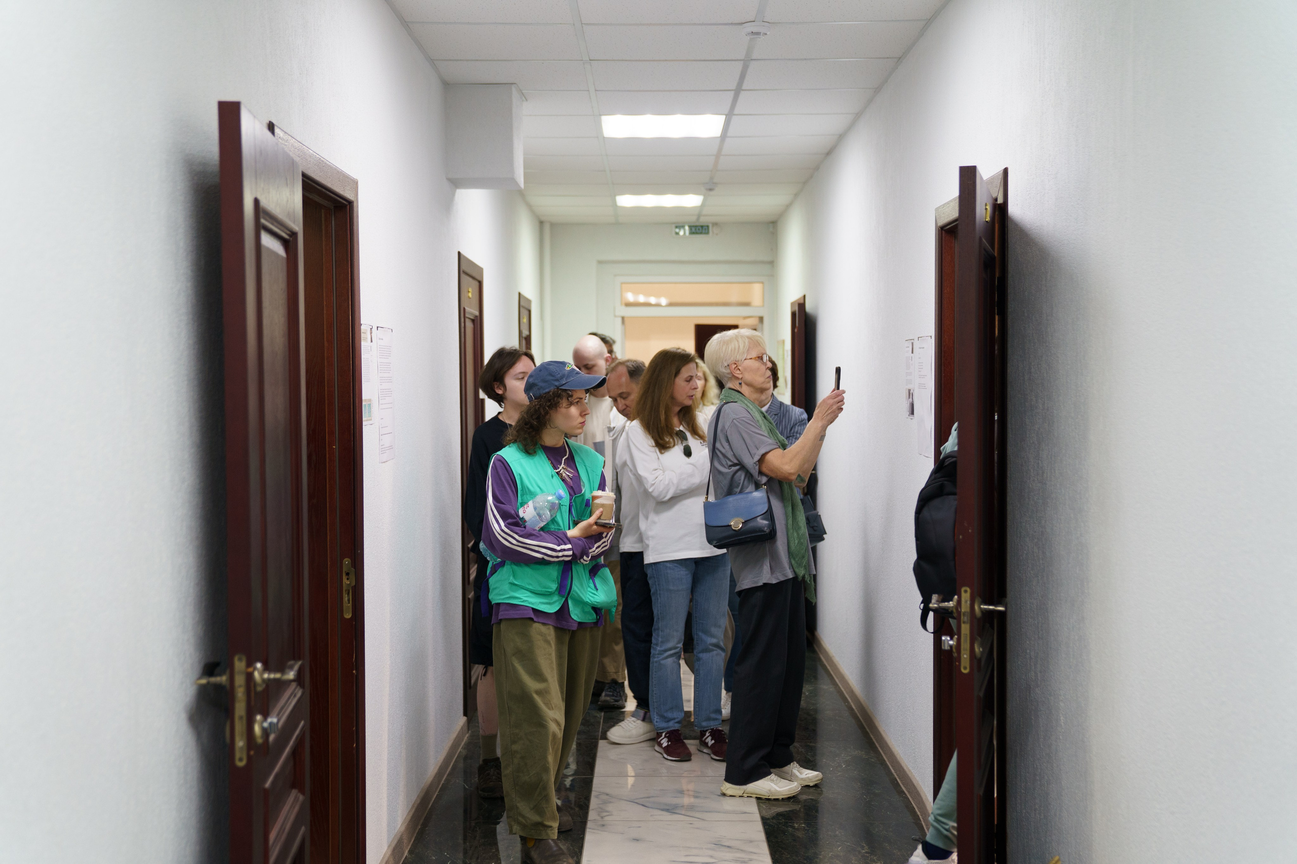 Выставка «Маленький человек» в Нижнем Новгороде. Elena Anosova is an award-winning visual artist