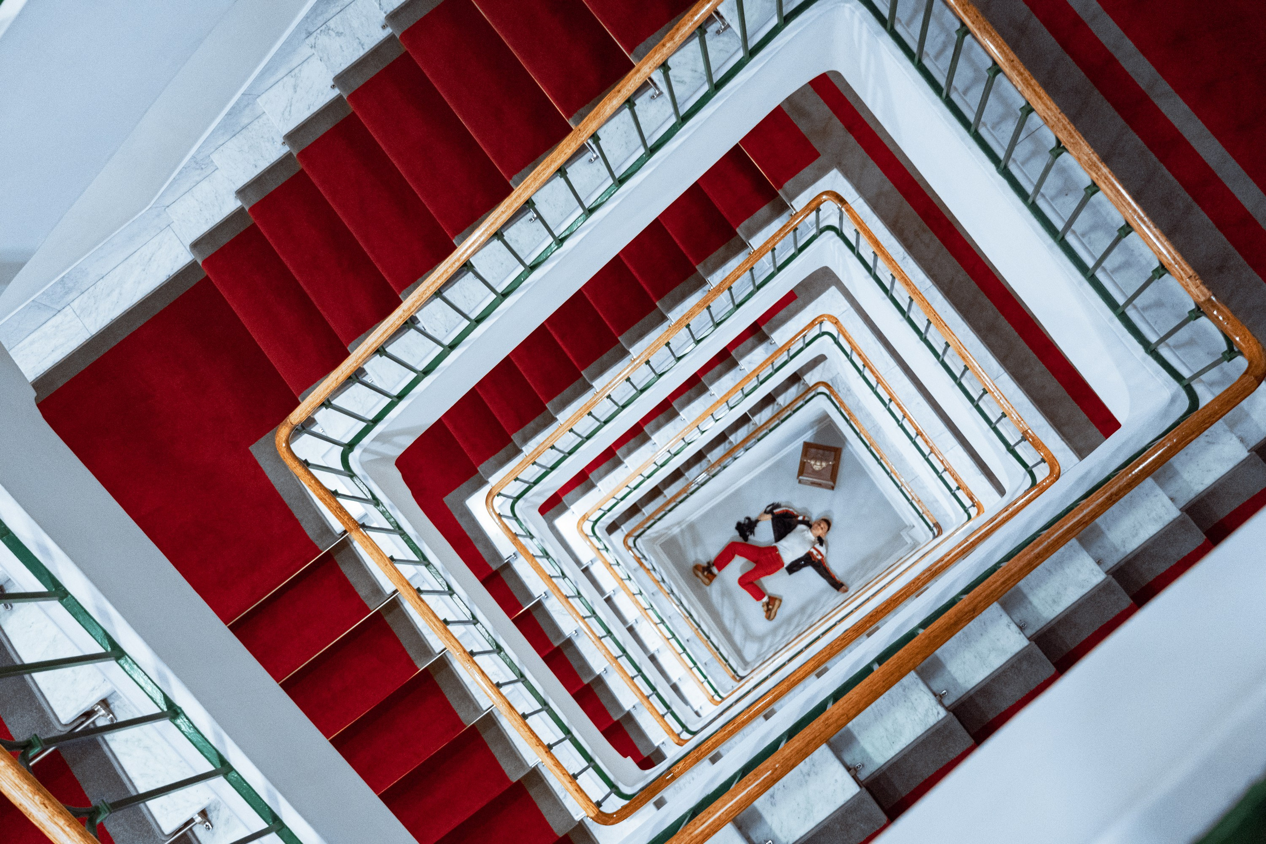 Креативный фотограф из Питера, Владис. Такого результата нет, и не будет, ни у кого на свете! Не приходите на съёмку, влюбитесь в себя!