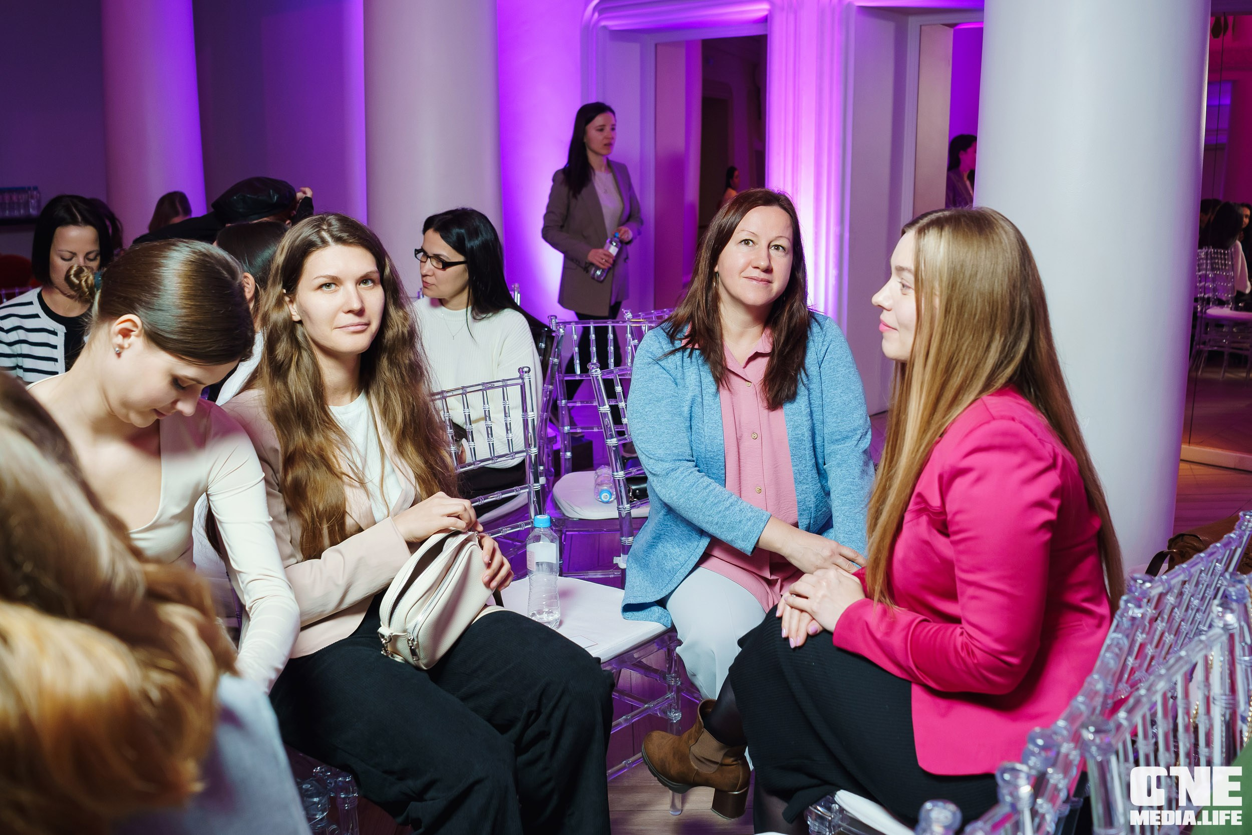 Форум Мой Бизнес — ДЕВИЧНИК. One Media Life: фоторепортажи, фотоотчеты с мероприятий и заведений