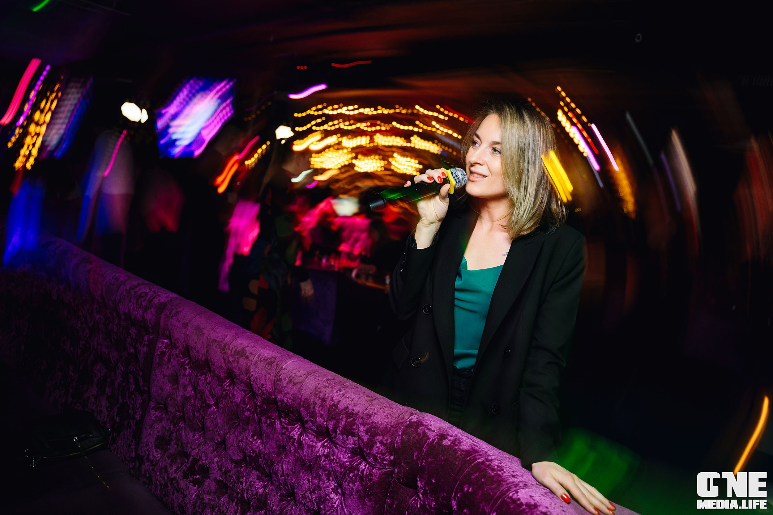 Фоторепортаж из караоке-клуба Эйфория. One Media Life: фоторепортажи, фотоотчеты с мероприятий и заведений