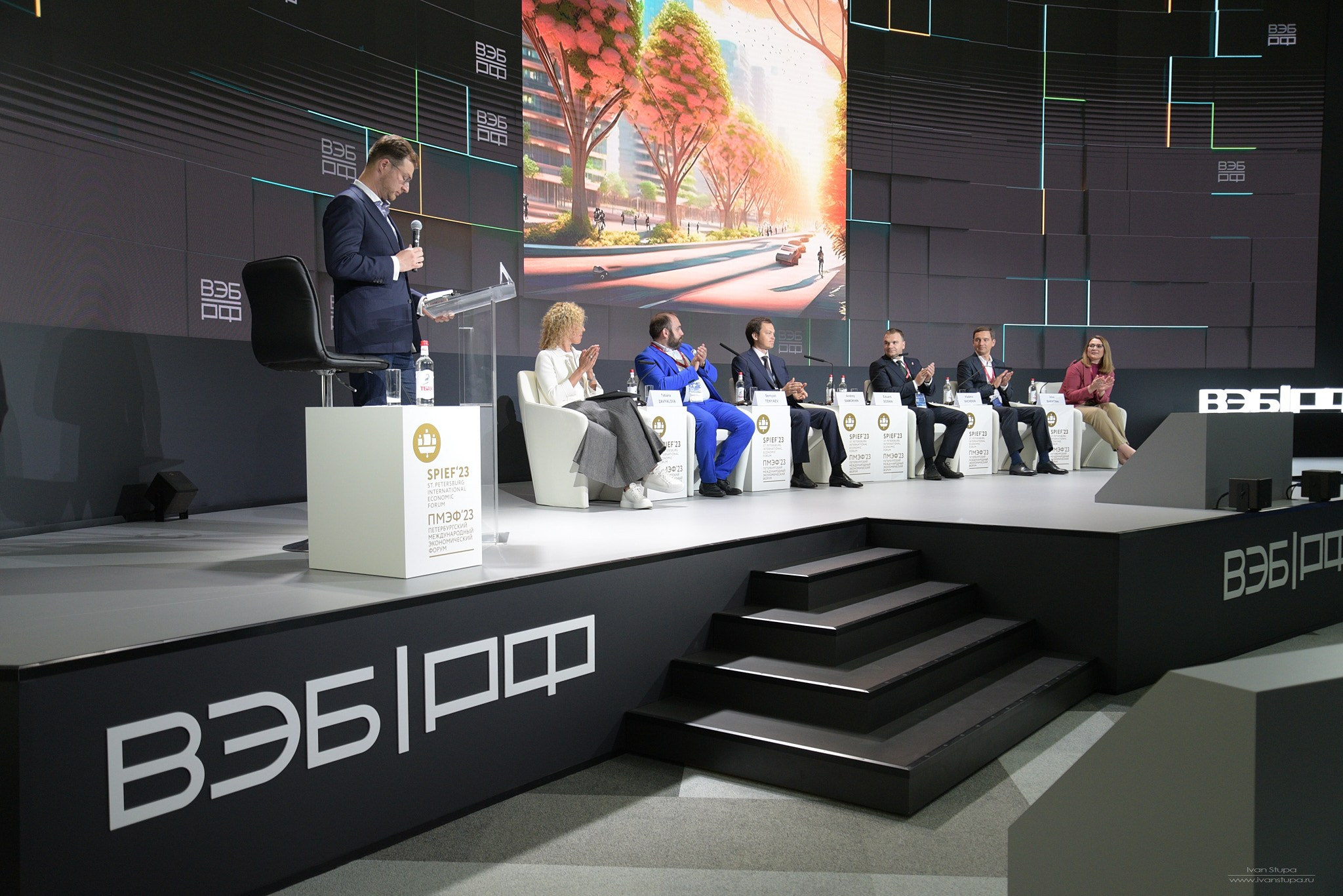 Иван Ступа, репортажный фотограф в Санкт-Петербурге и Ленинградской области