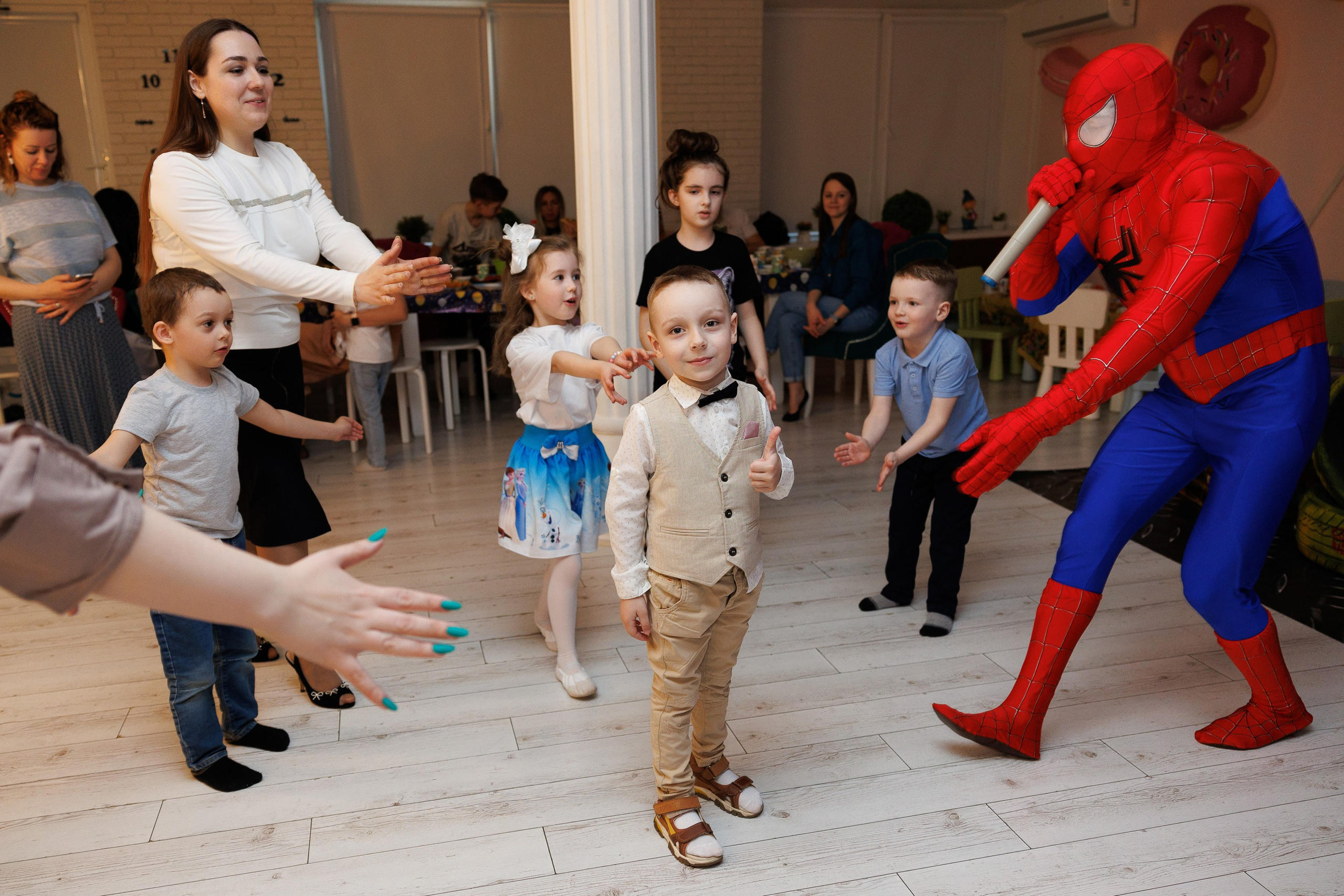 Детский день рождения в студии «Ромашка» в Оренбурге — Трансформеры