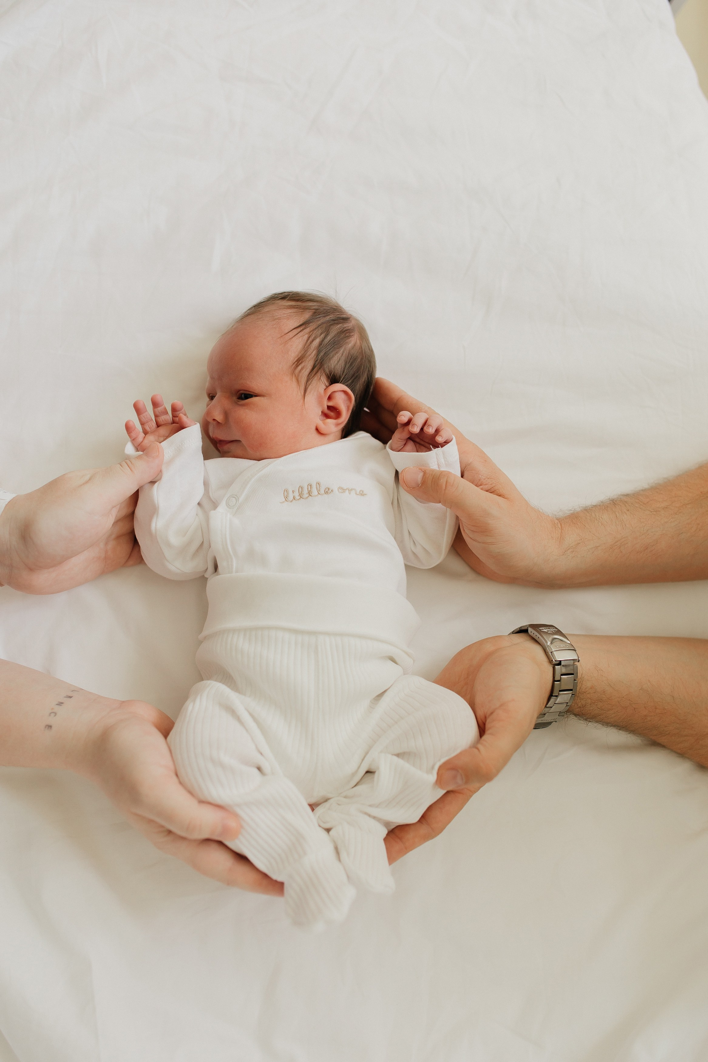 Фотограф на выписку. Фотограф новорожденных Екатеринбург