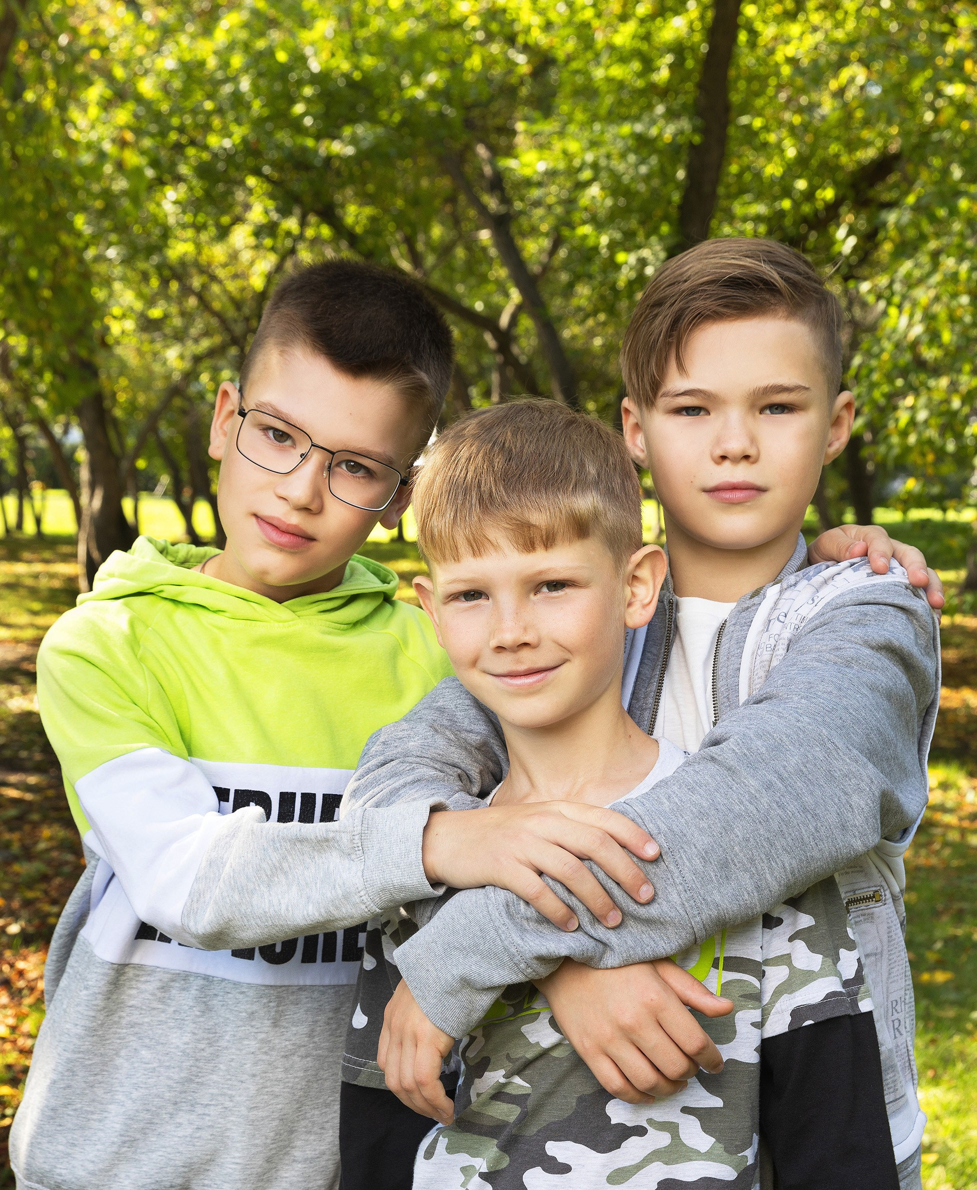 4 парк. Release Студия выпускных альбомов Юрия Рыбина. Занимаемся школьной фотографией, изготовлением выпускных альбомов. Тюмень