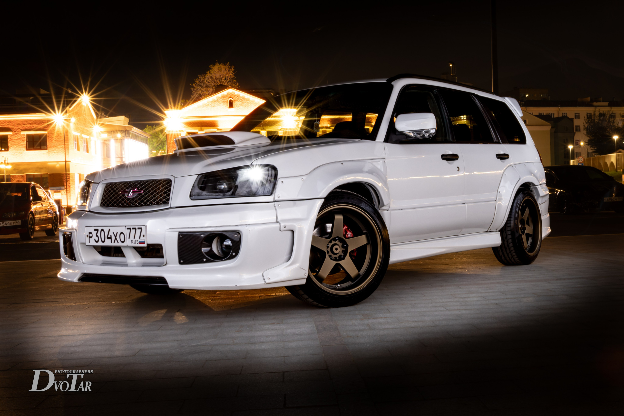 Репортажная, студийная, свадебная, автоспорт, коммерческая, фотосессия: Фотографы Николай и Елена DvoTar