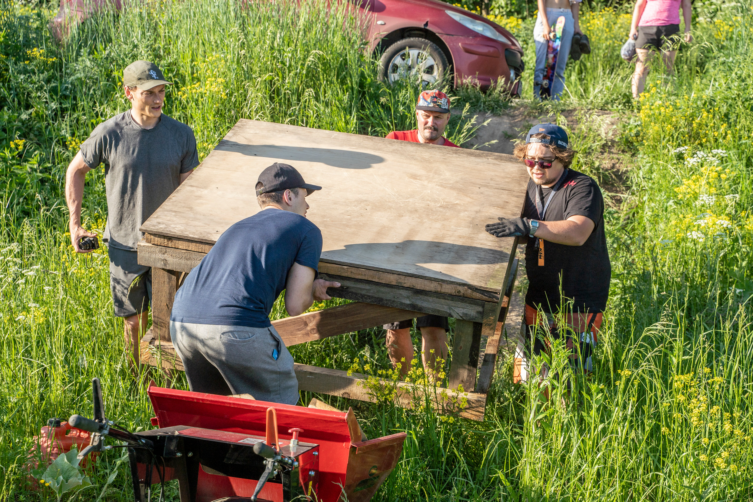 Скейт на воде. Creative photographer Denis Klero
