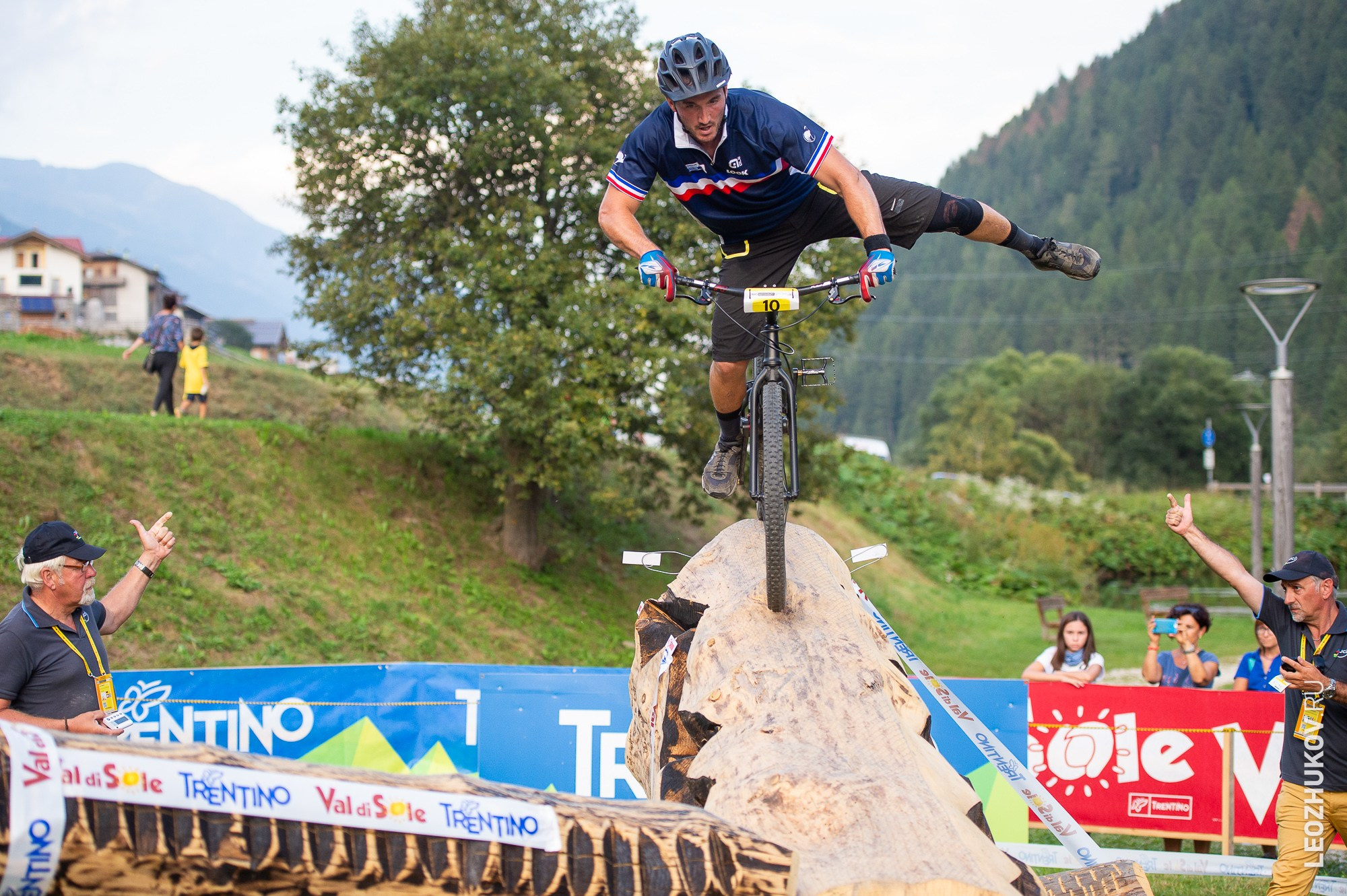 UCI Trials World Championships 2016 — finals. Sports photographer Leonid Zhukov
