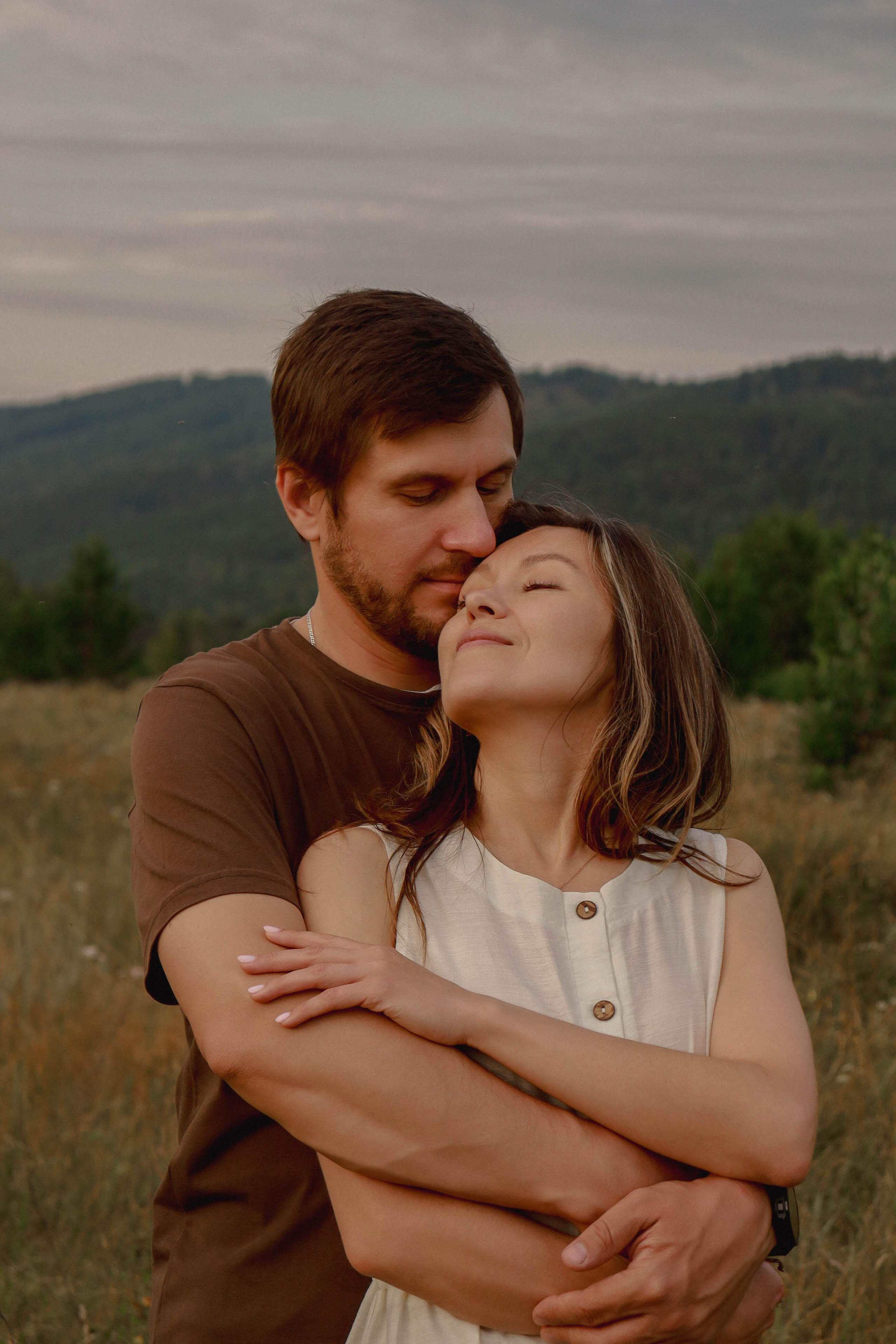 Семья в поле. Фотограф Александра Коновалова