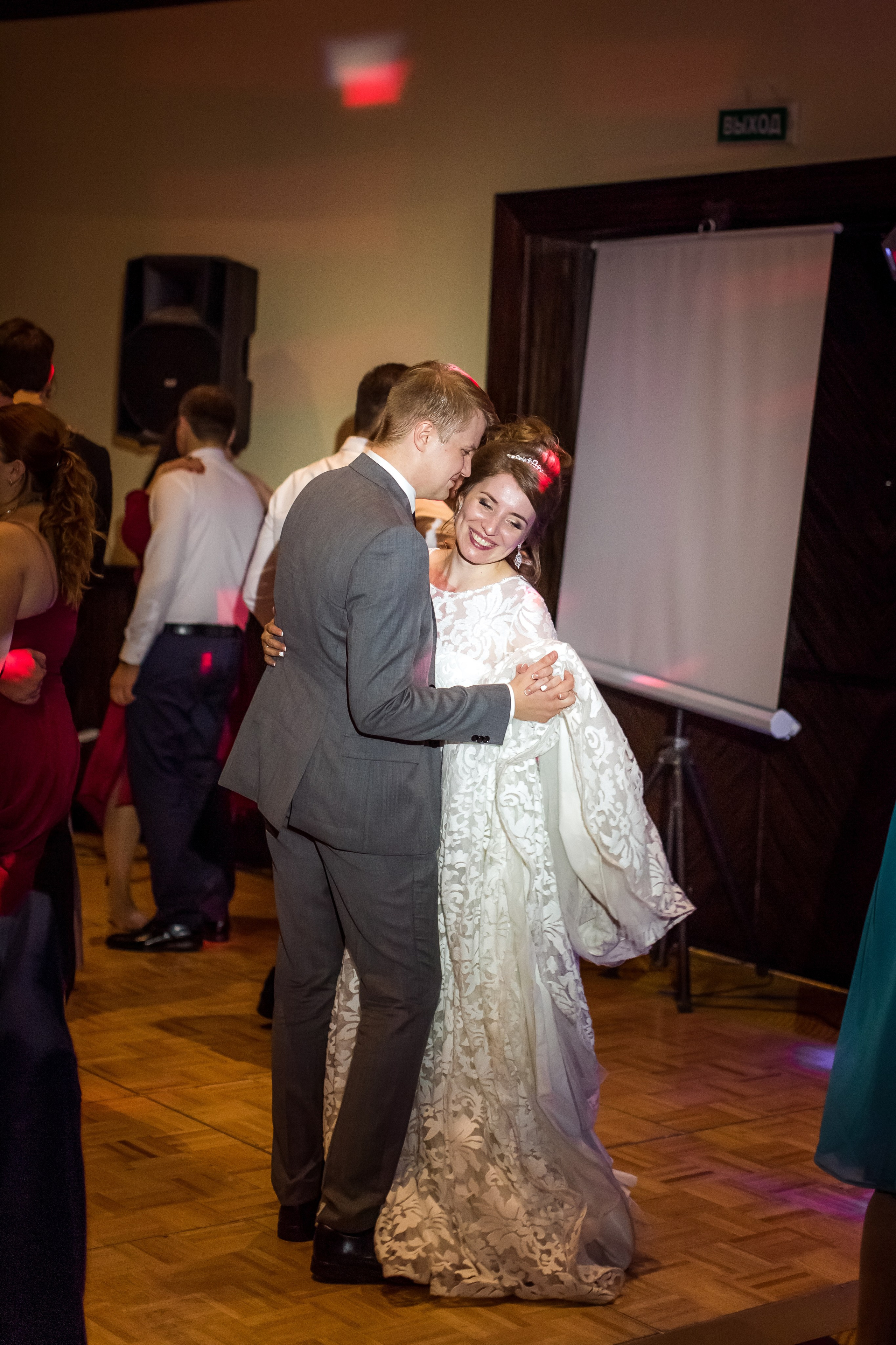 Осенняя свадьба в отеле Монарх. Праздничное агентство ПИОН