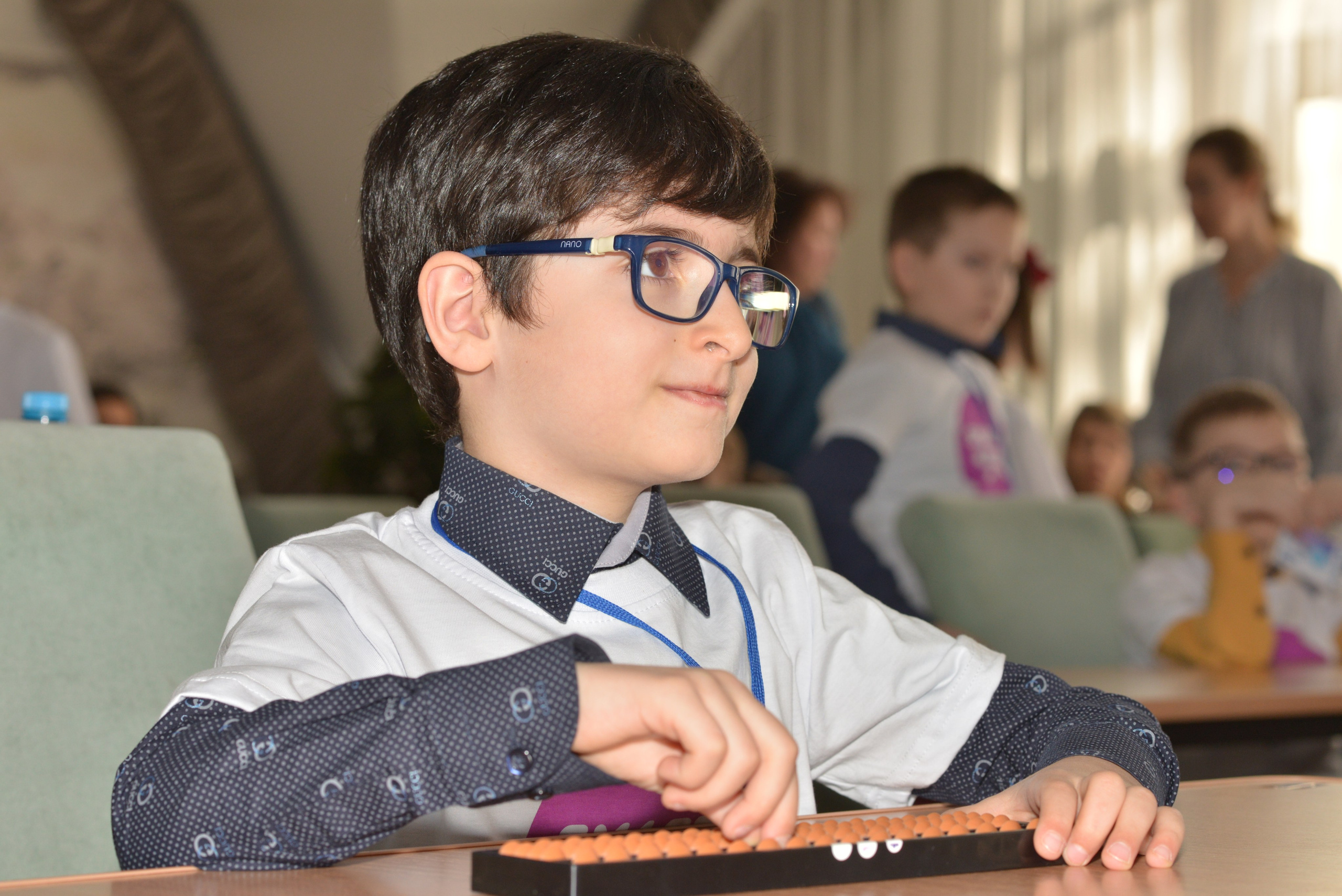 Фотосессия 1 сентября для 1 класса в школе | Фотограф на 1 сентября в Самаре