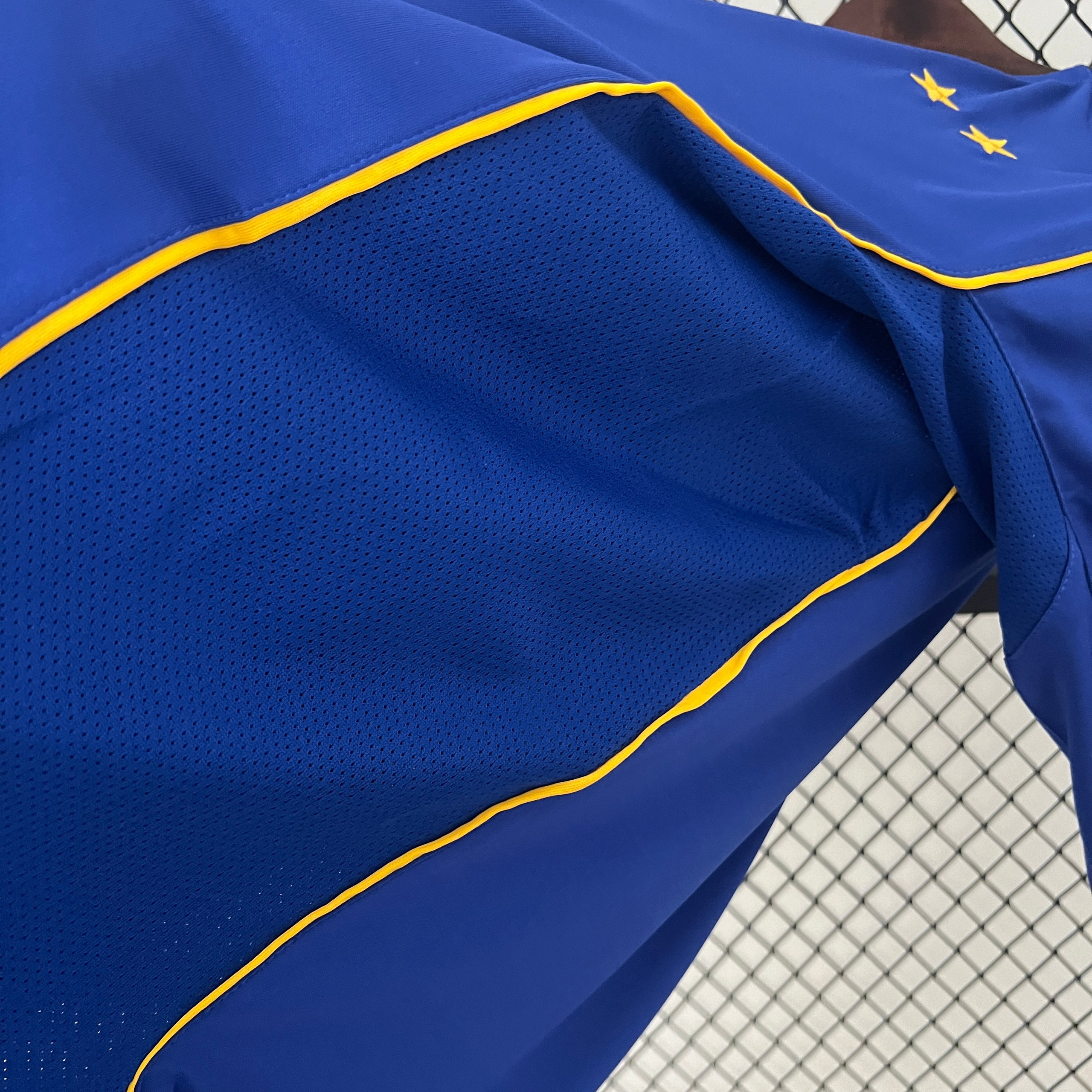 Купить ретро футболку Juventus 2004-2005. Футбольный магазин — ssw_magazin