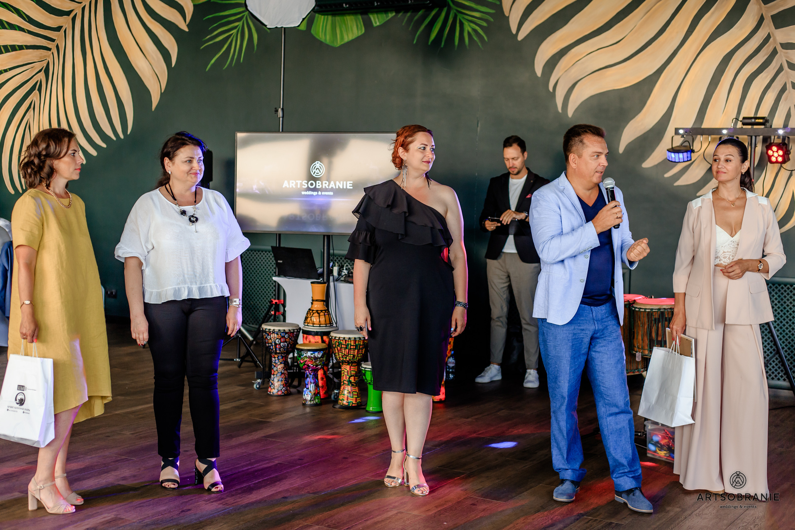 Фотограф на выпускной в Спб (Санкт-Петербург) заказать