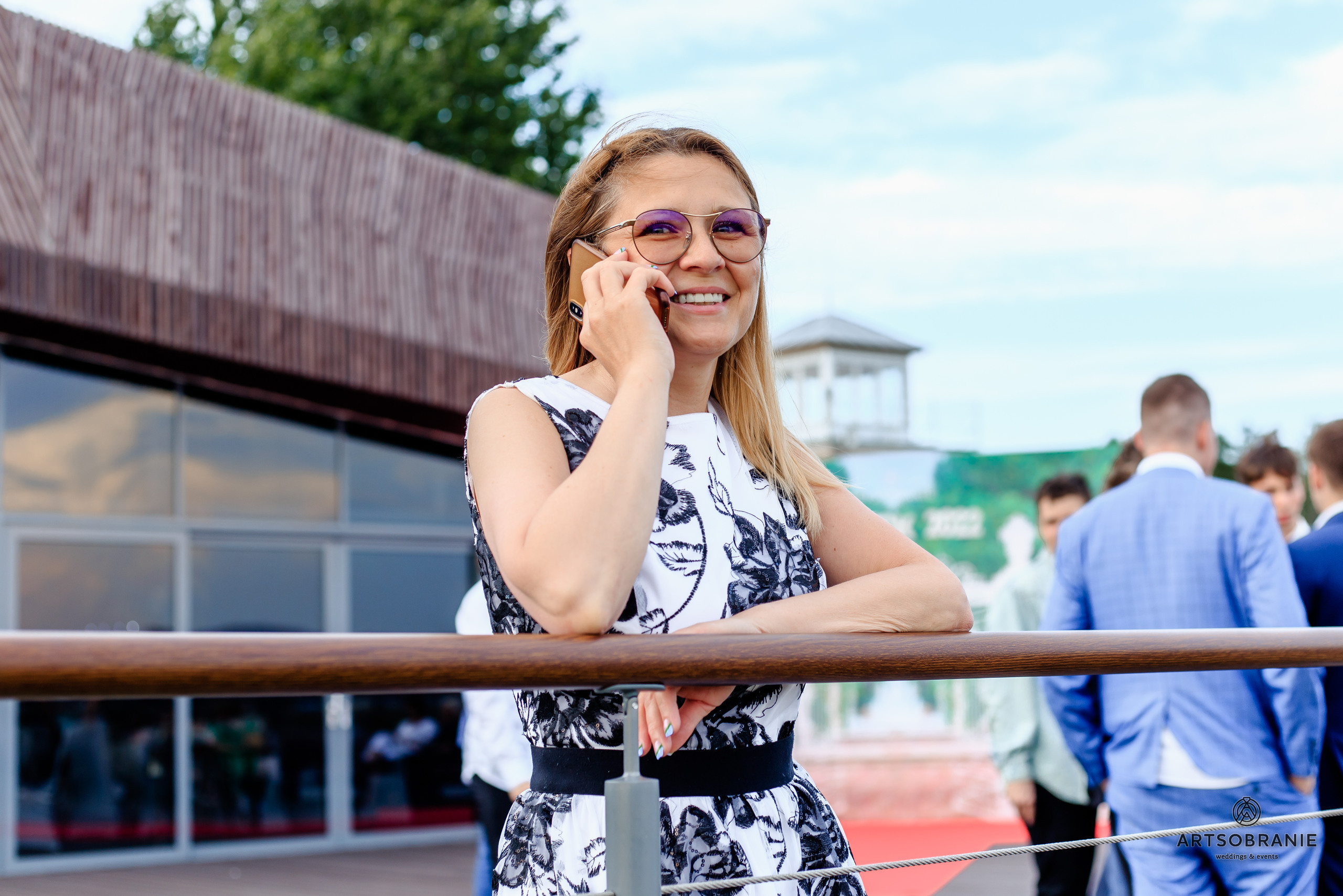 Фотограф на выпускной в Спб (Санкт-Петербург) заказать