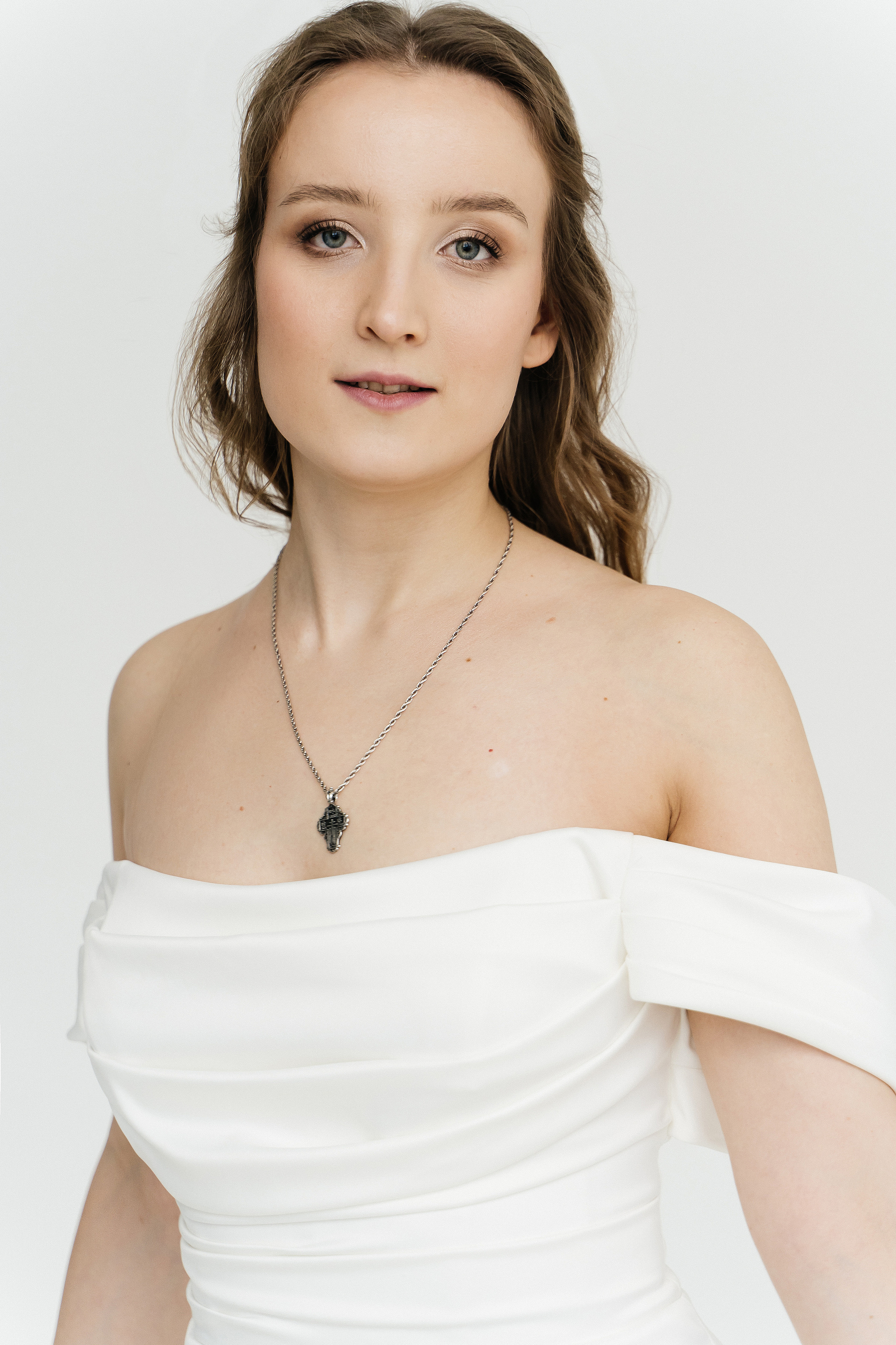 Нежная невеста в элегантном образе. Фотограф в Мурманске, Североморске и Санкт-Петербурге Валерия Козлова