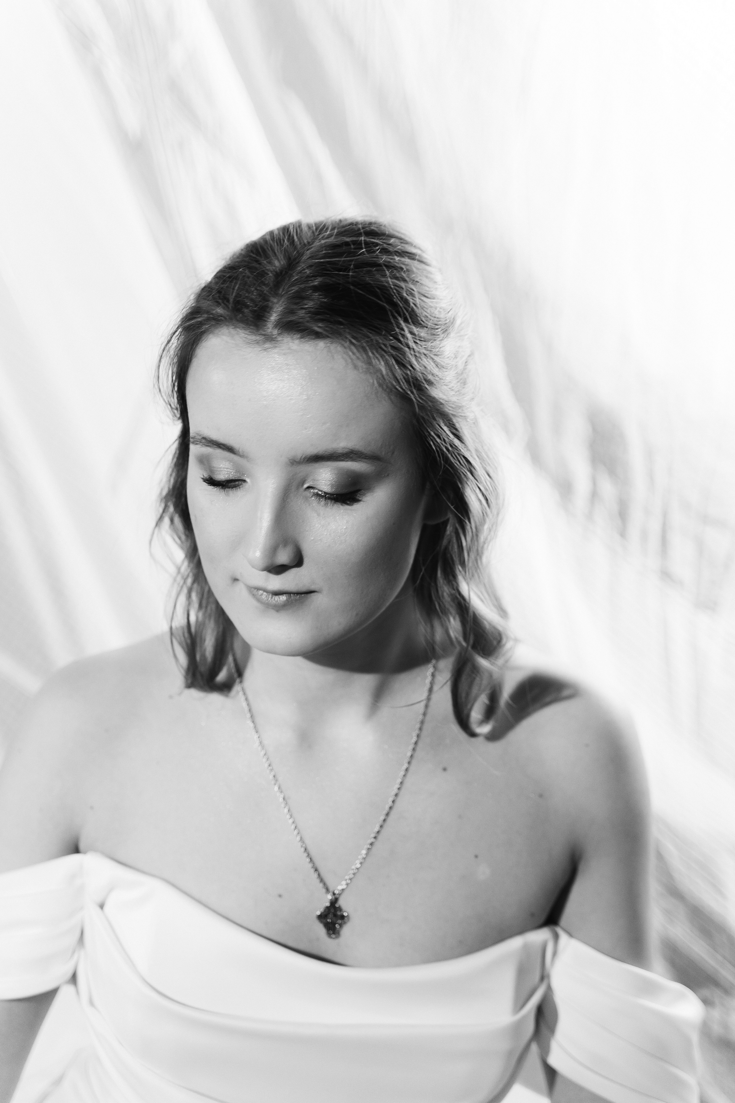 Нежная невеста в элегантном образе. Фотограф в Мурманске, Североморске и Санкт-Петербурге Валерия Козлова