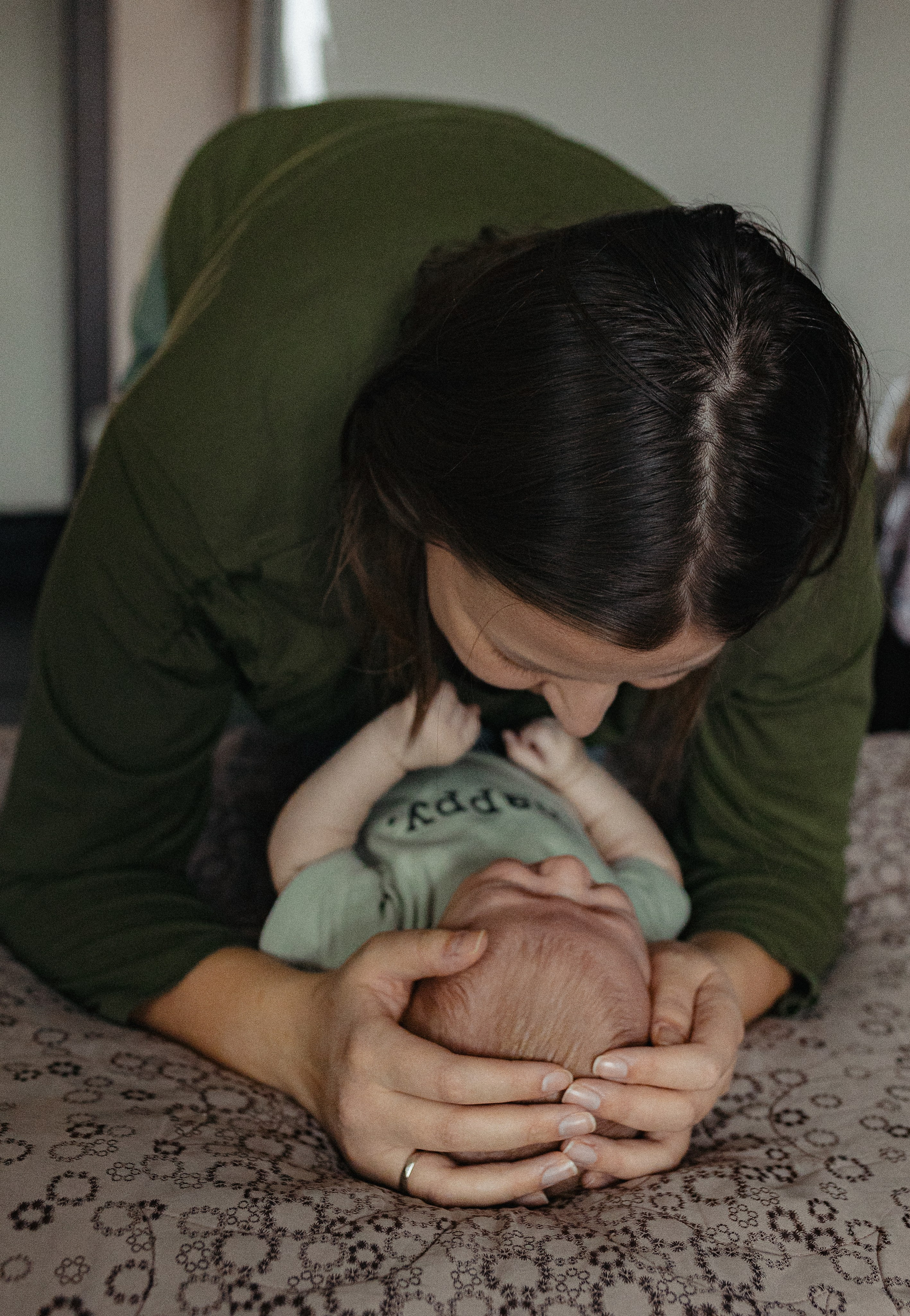 Домашняя семейная фотосессия с малышом. Портретный и семейный фотограф в Москве Мария Рослякова