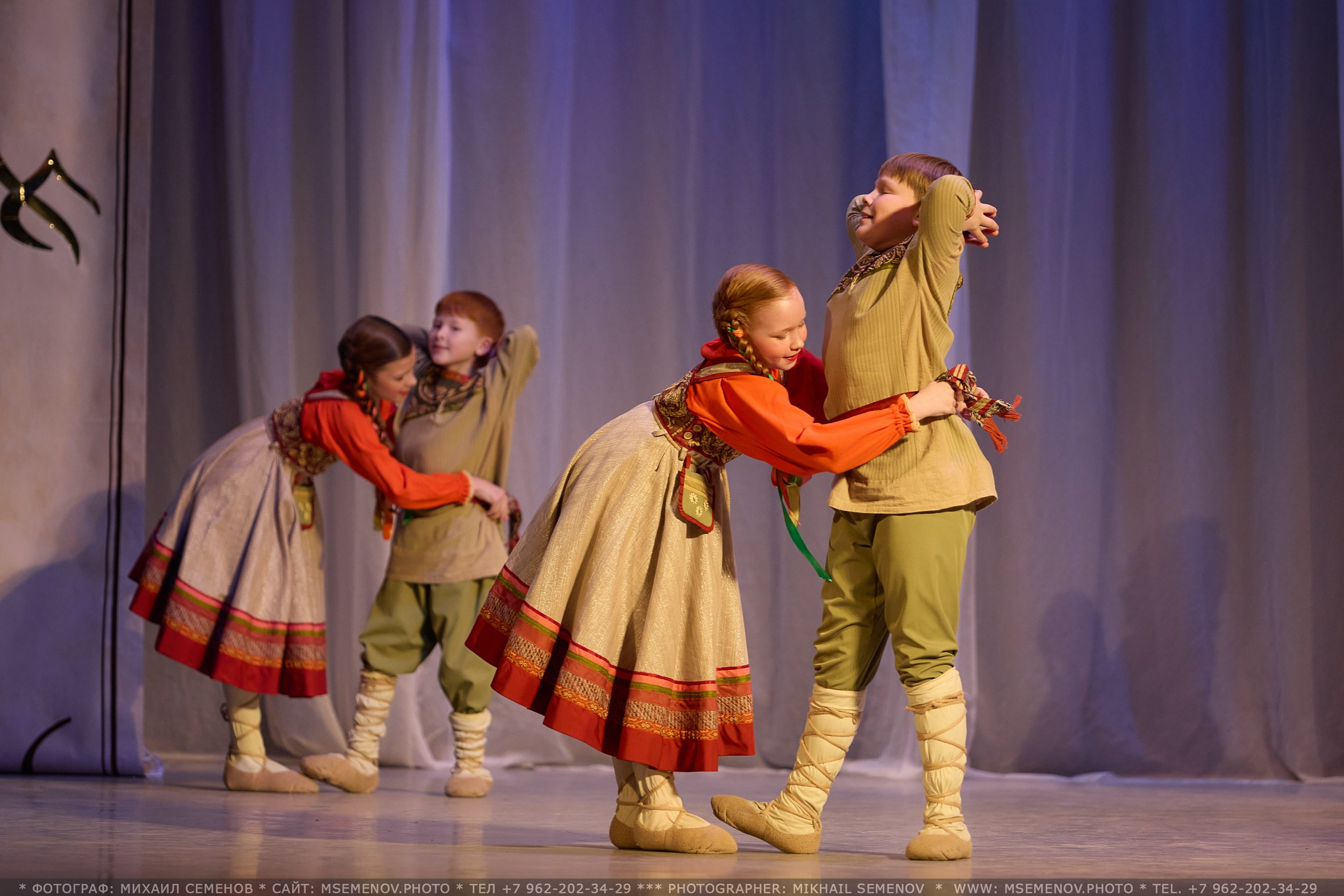 Фоторепортаж с Концерта «Волжанка» и «Задоринка»