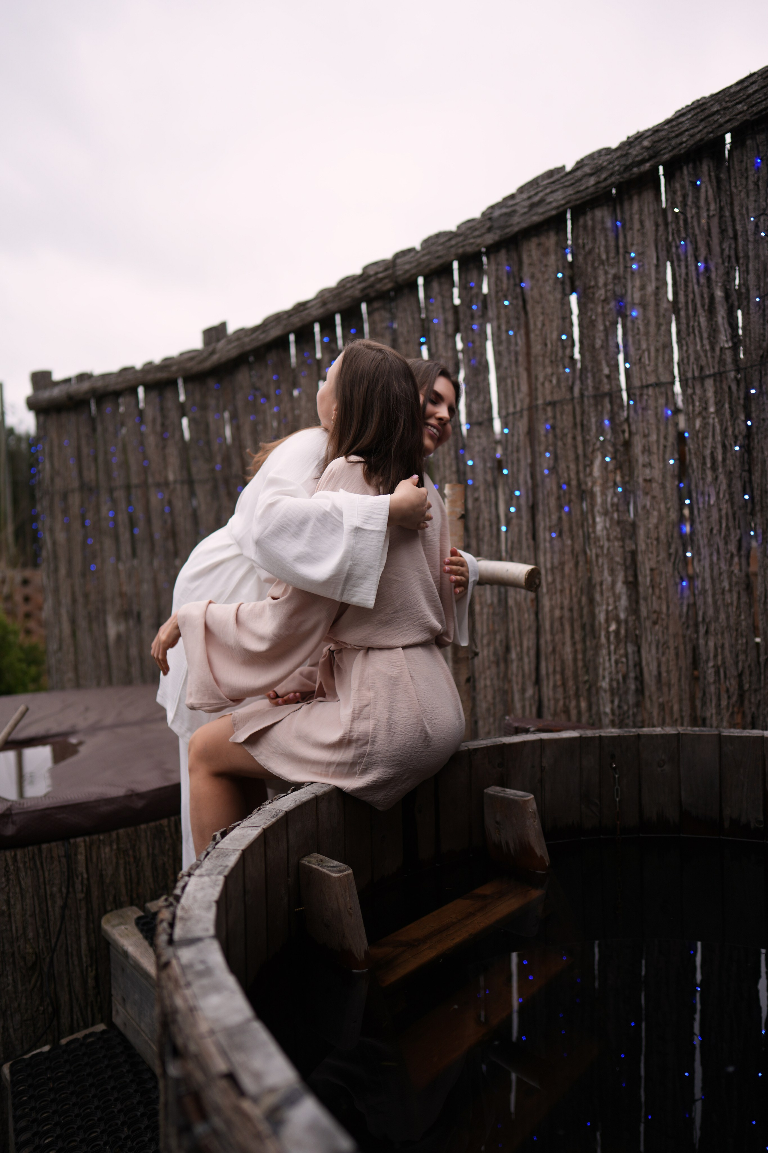 Мастер банных церемоний, перинатальный психолог и доула в Москве и СПб Евгения Артц. Основатель проекта «С неба к маме»