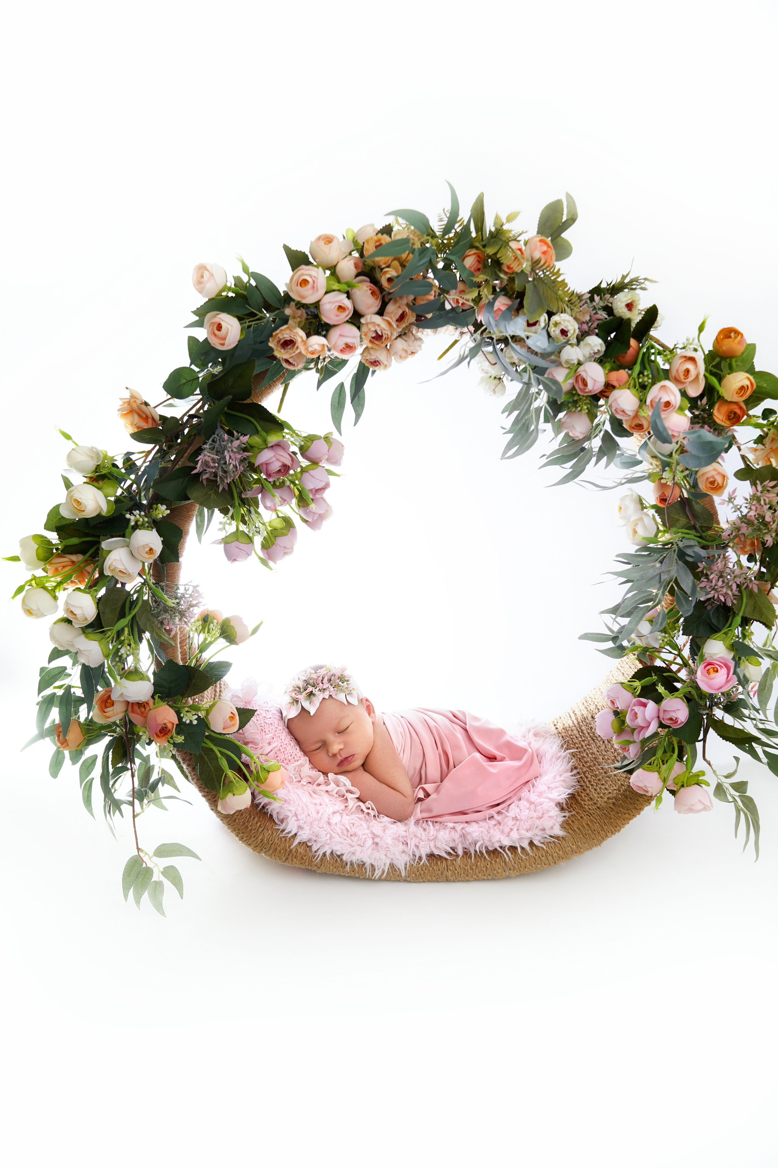 Фотосессия новорожденного (newborn). Фотограф новорожденных, детей до года и беременных в Симферополе