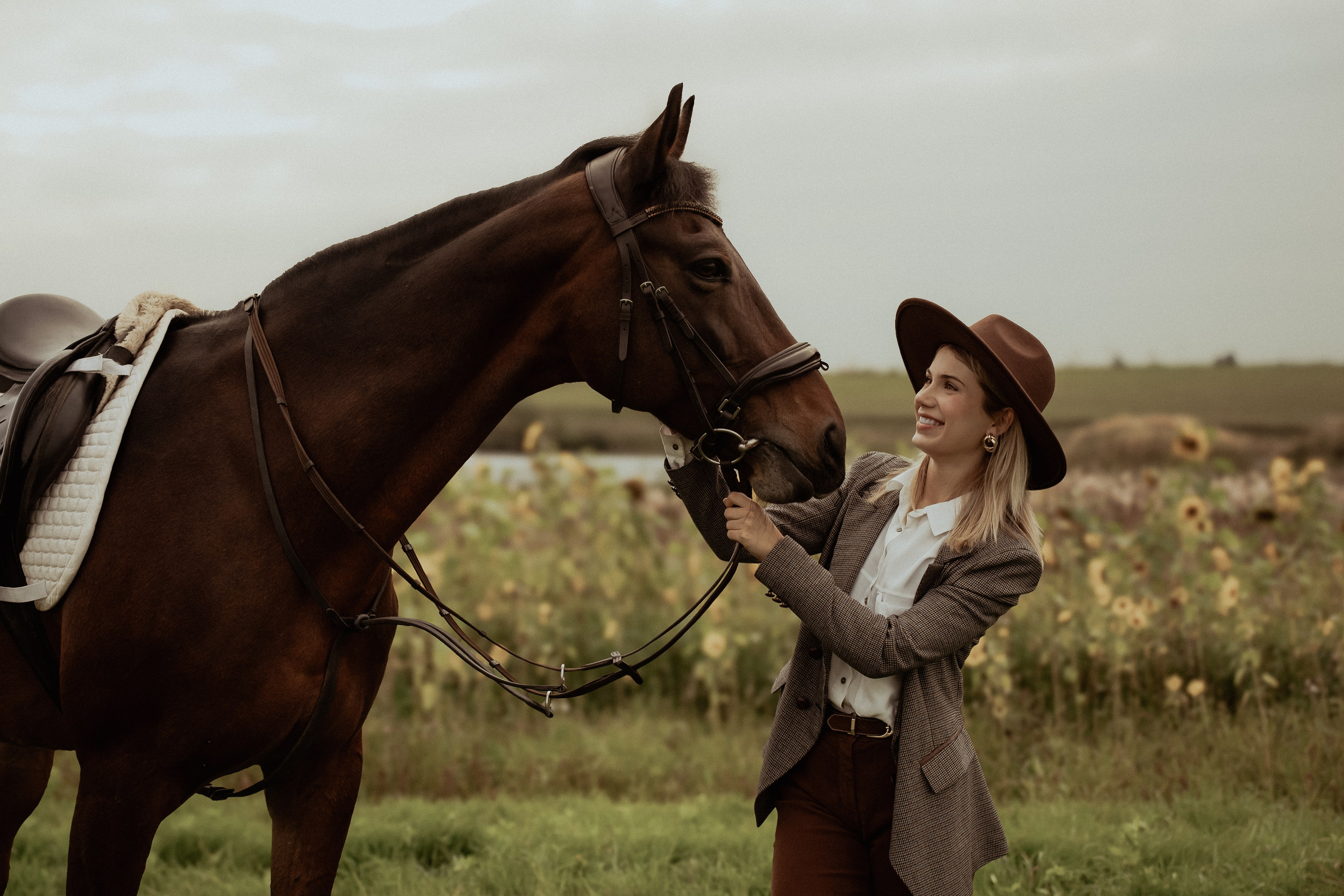 Элегия в седле 📸+🎬. Видеограф / Фотограф  — Яна Спащанская