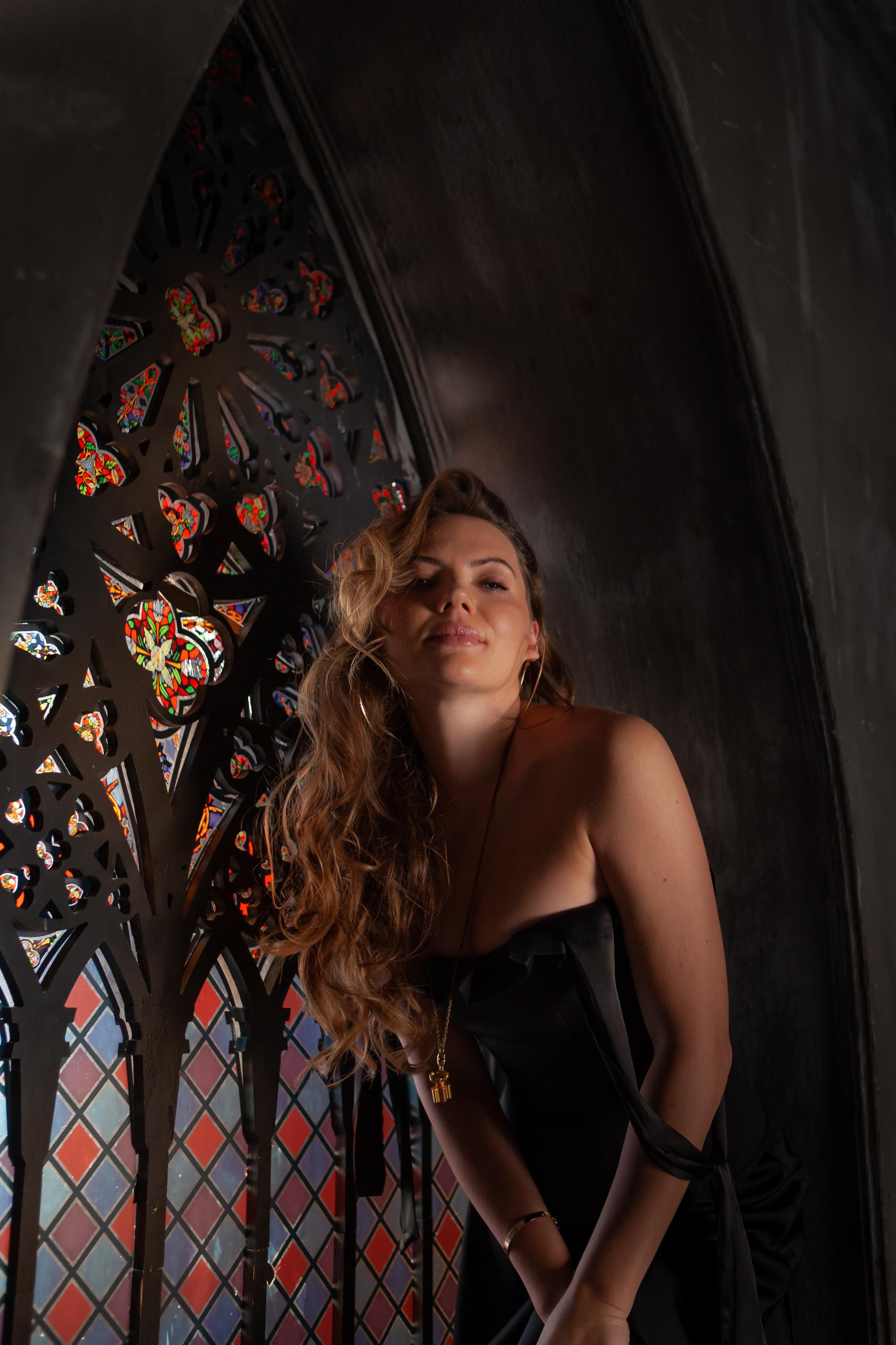 Готическая съемка со спагетти. Портретный творческий фотограф в Москве Надя Дудник