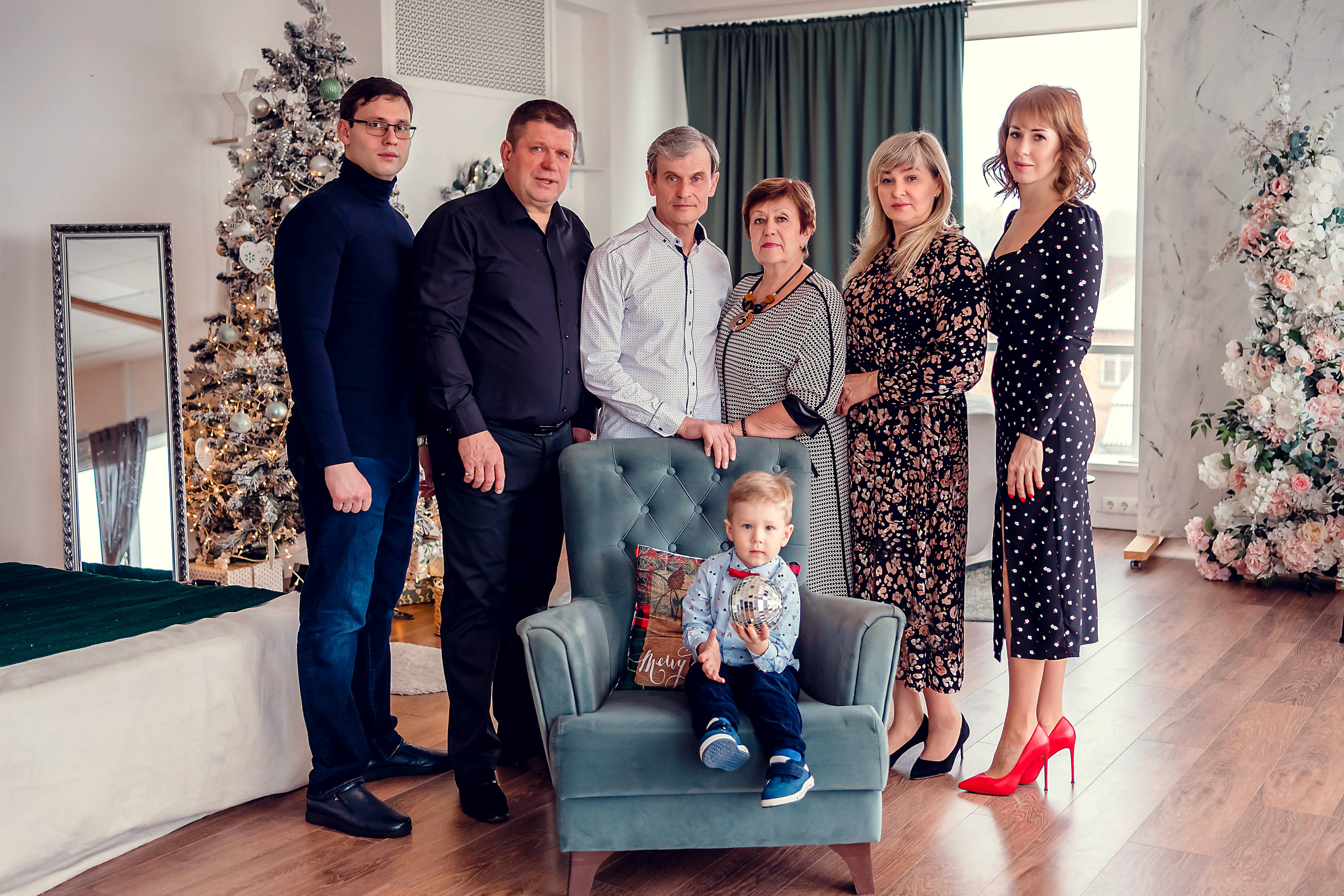 Анастасия Новогодняя история семьи. Семейный и детский фотограф в Ростове-на-Дону Екатерина Шевченко