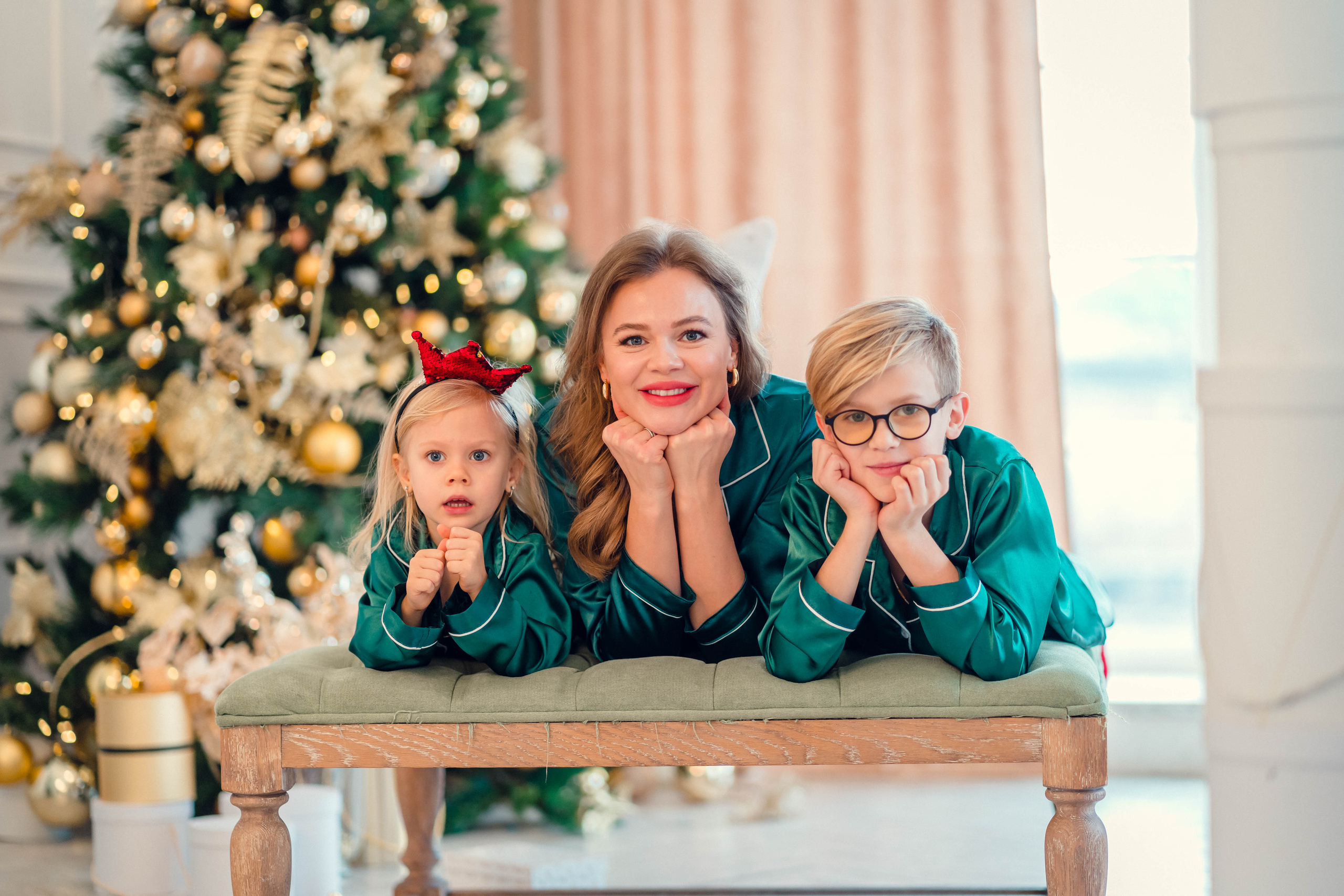 Новогодняя съемка семьи Ковалевских. Семейный и детский фотограф в Ростове-на-Дону Екатерина Шевченко
