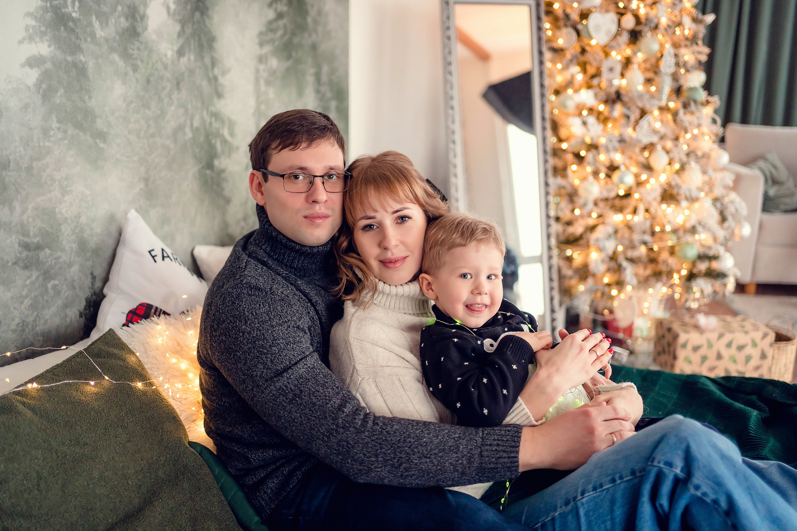 Анастасия Новогодняя история семьи. Семейный и детский фотограф в Ростове-на-Дону Екатерина Шевченко