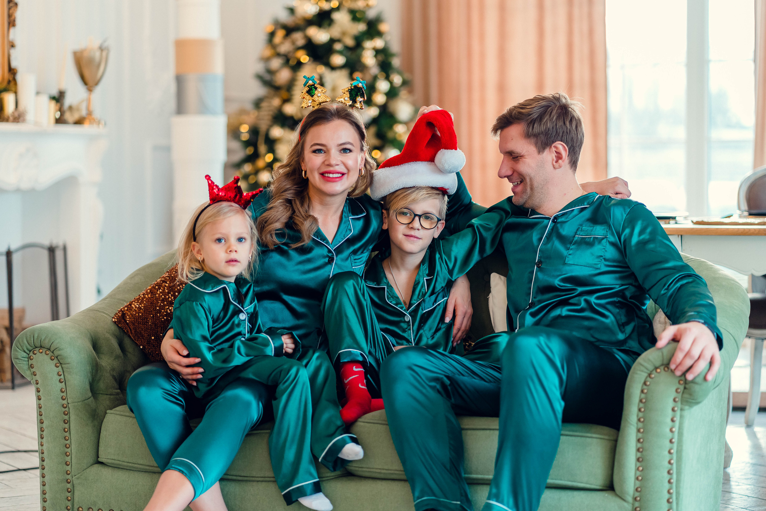 Новогодняя съемка семьи Ковалевских. Семейный и детский фотограф в Ростове-на-Дону Екатерина Шевченко