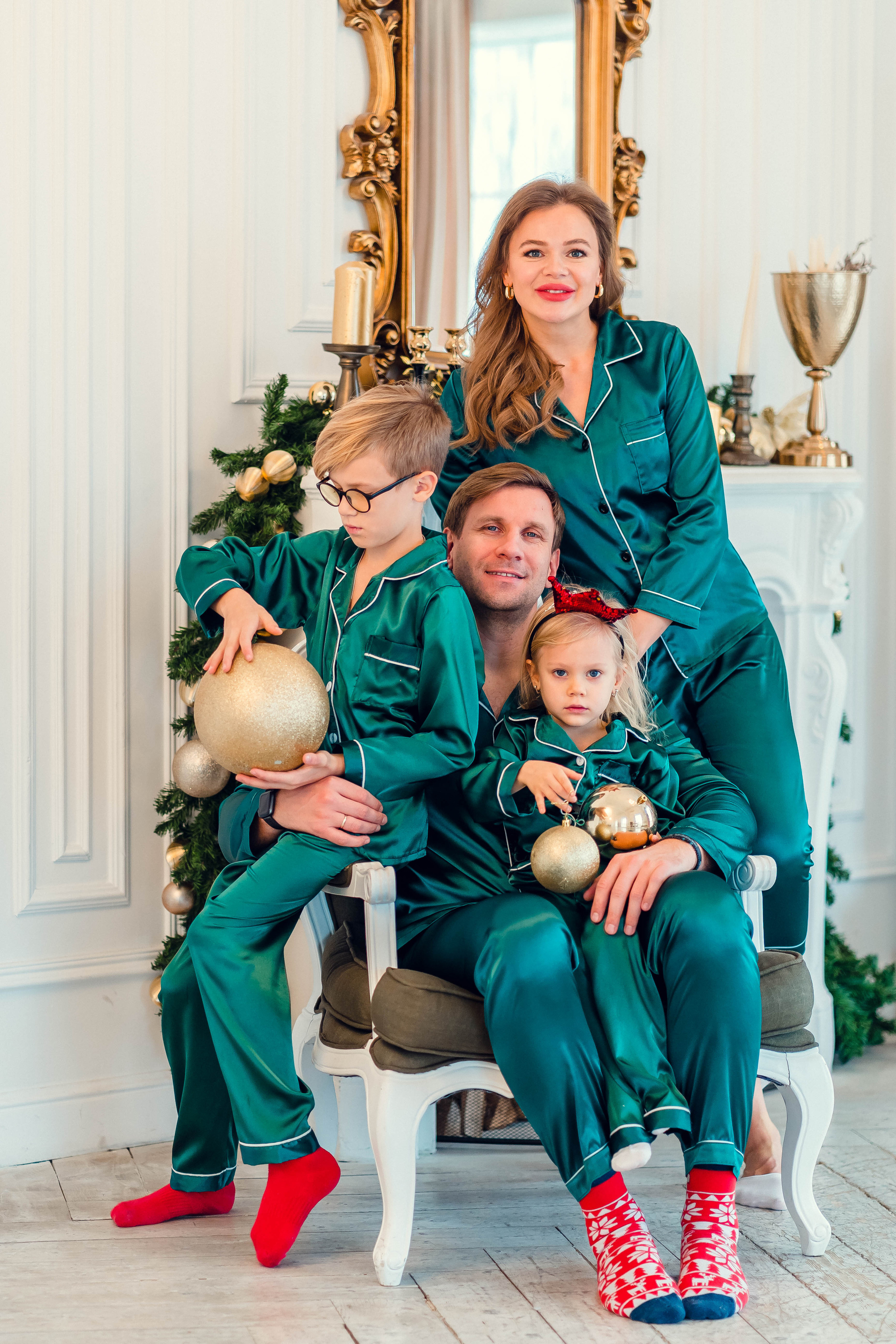 Новогодняя съемка семьи Ковалевских. Семейный и детский фотограф в Ростове-на-Дону Екатерина Шевченко