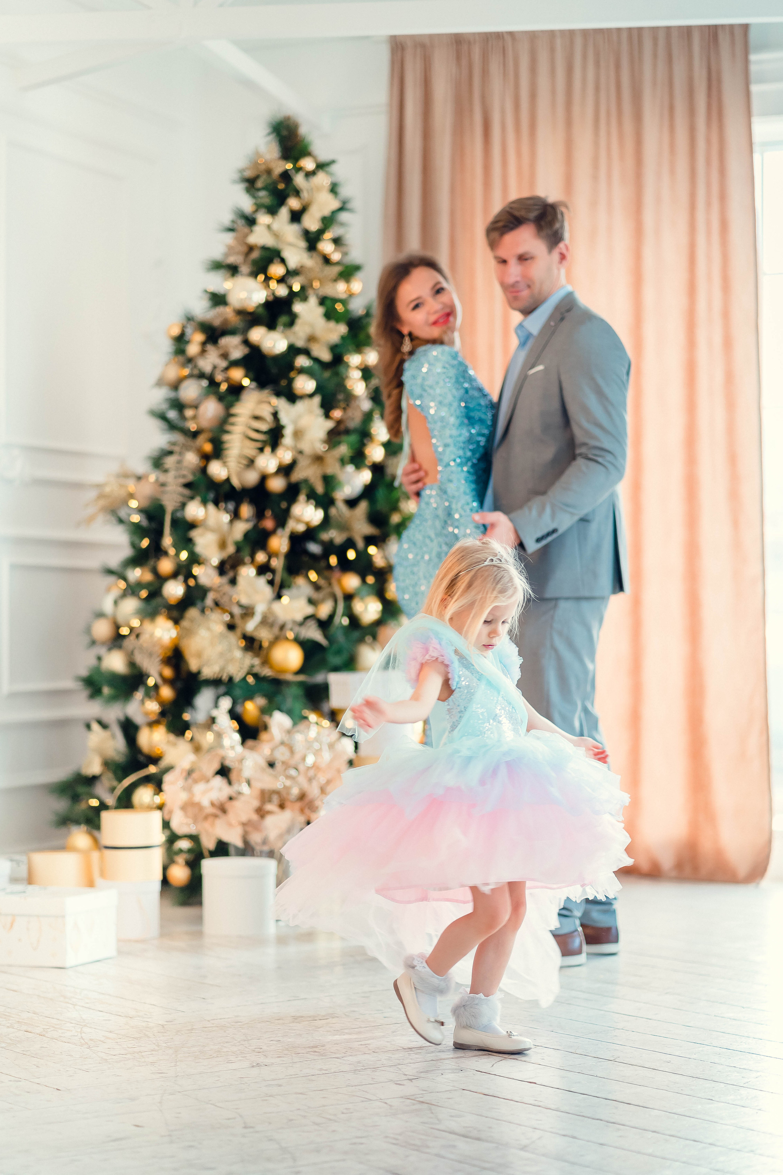 Новогодняя съемка семьи Ковалевских. Семейный и детский фотограф в Ростове-на-Дону Екатерина Шевченко