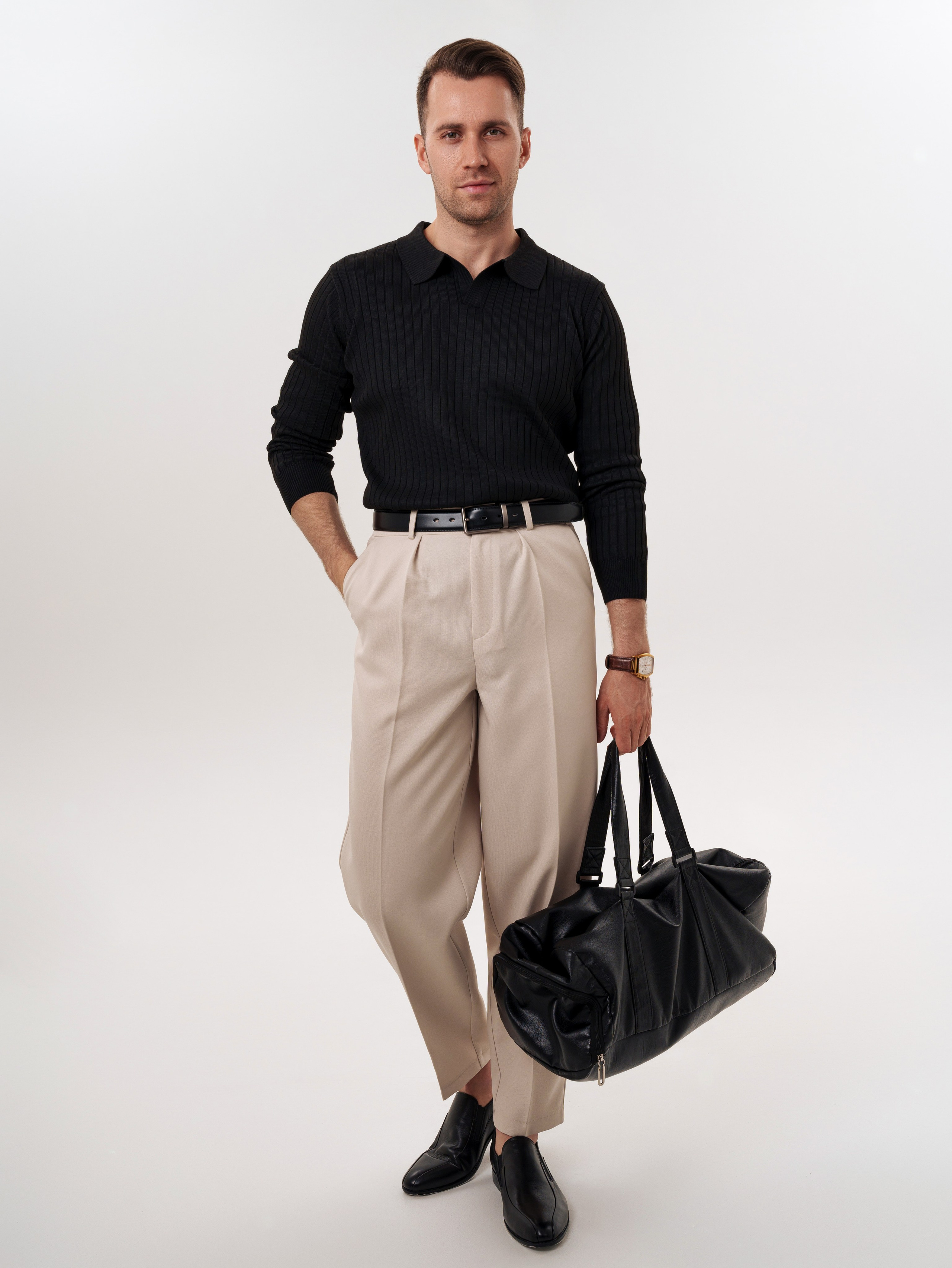 Мужской пуловер в стиле «Old Money». Портретный и Контент фотограф Григорий Семенов (Grifon) в Ижевске