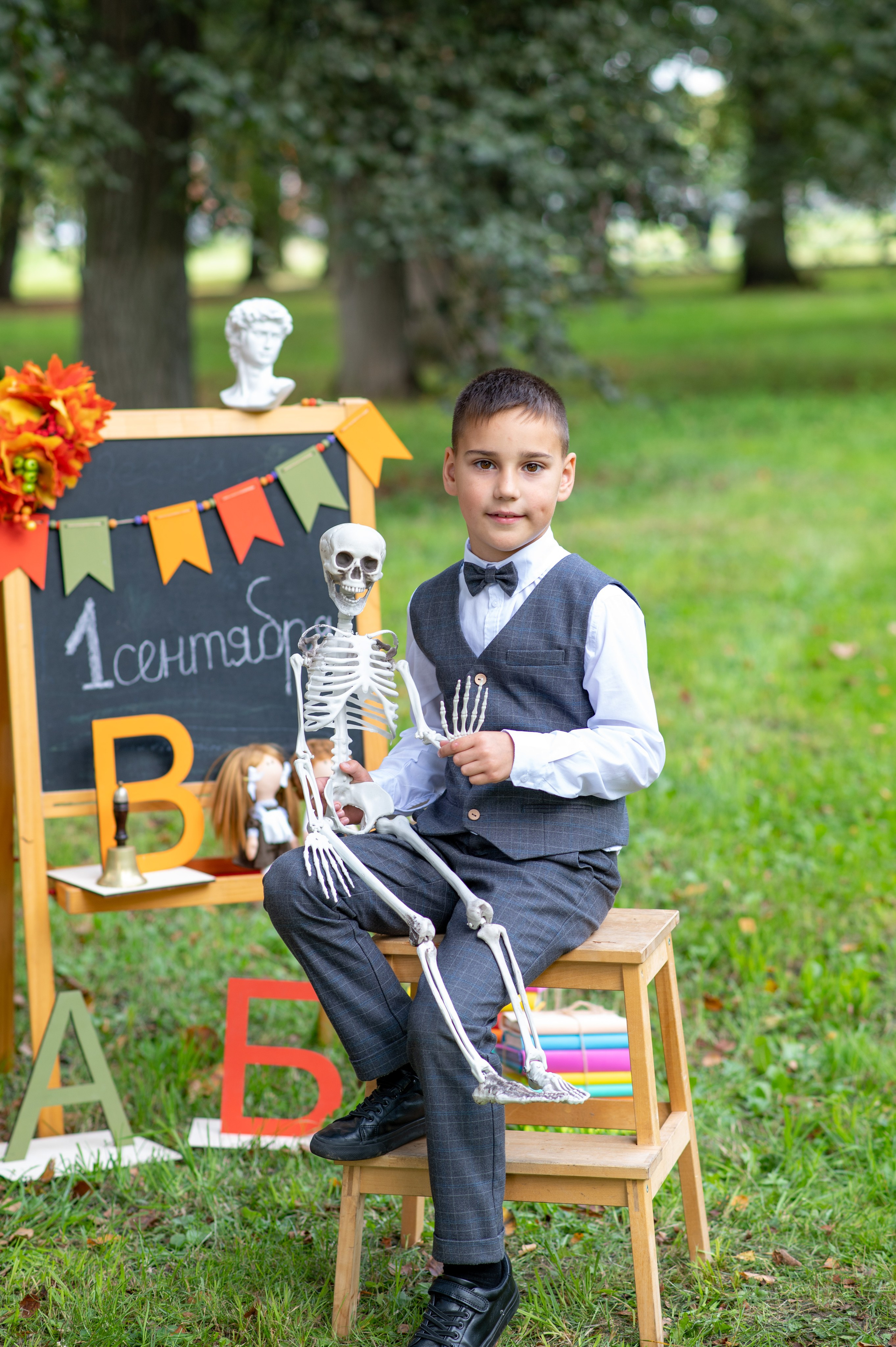 Проект «Здравствуй, школа!». Выпускные альбомы в саду и школе. Подольск. Лифарь Татьяна