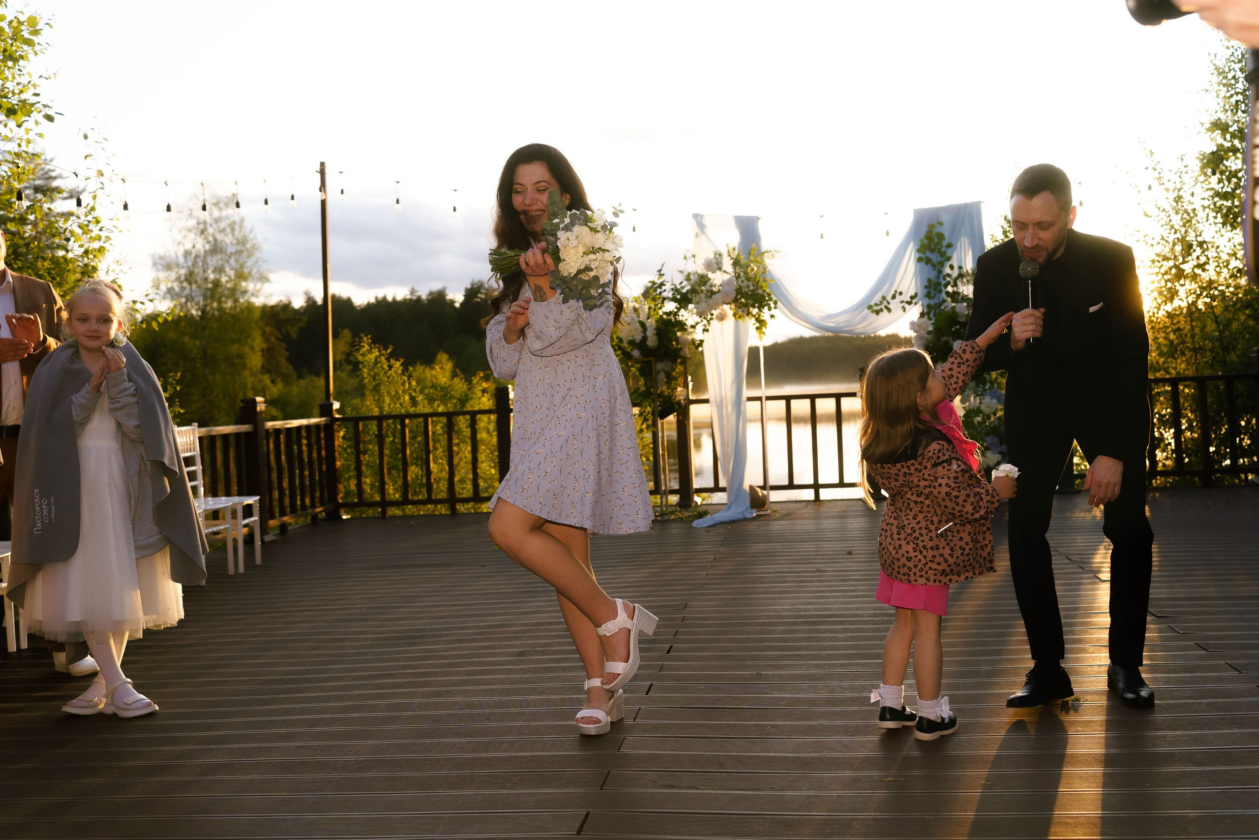 Мария и Михаил — прогулка у озера и церемония. Свадебный фотограф Дмитрий Родионов — Санкт-Петербург и Ленинградская область