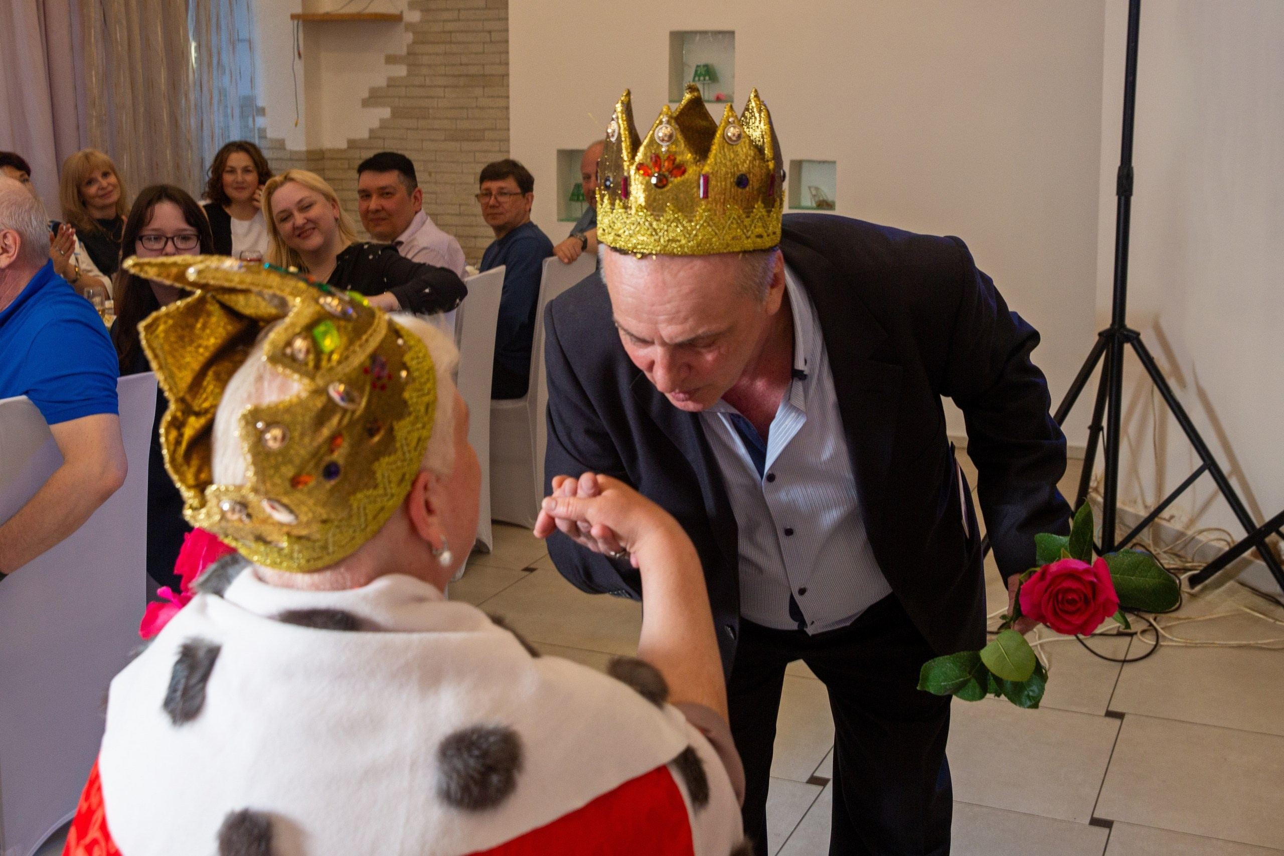 Юбилей Кафе Белая ворона 23,05,25. Фотограф для маркетплейсов Михаил Бове