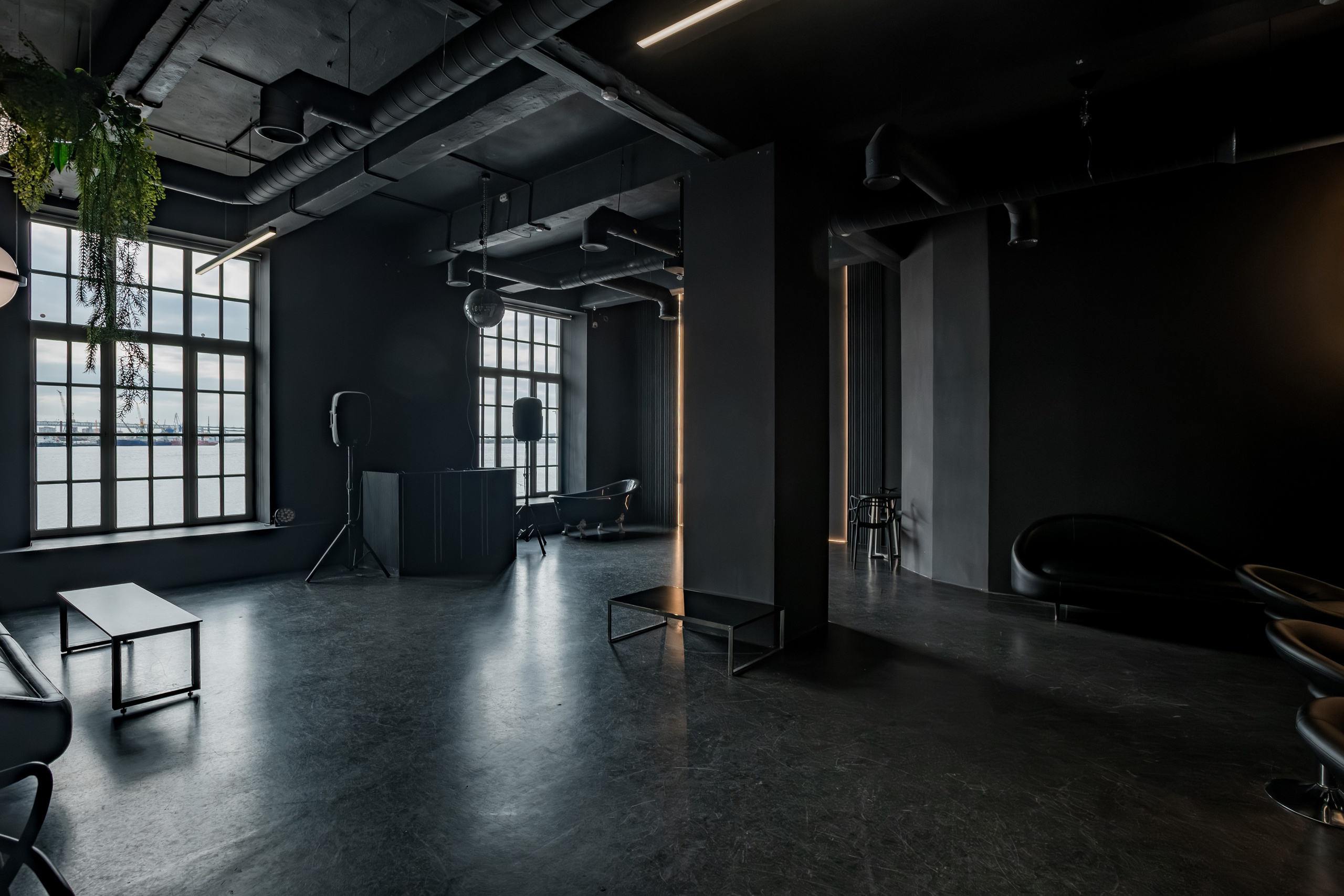 Кожевенная, 34А. Аренда лофта в СПб для мероприятий